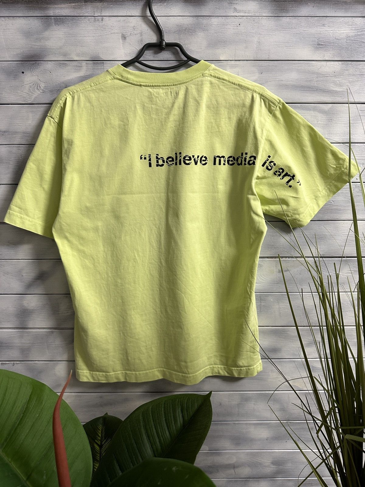 Uniqlo Rare T-Shirt Andy Warhol x Kosuke Kawamura x Uniqlo Floral Size US S / EU 44-46 / 1 - 3 Thumbnail
