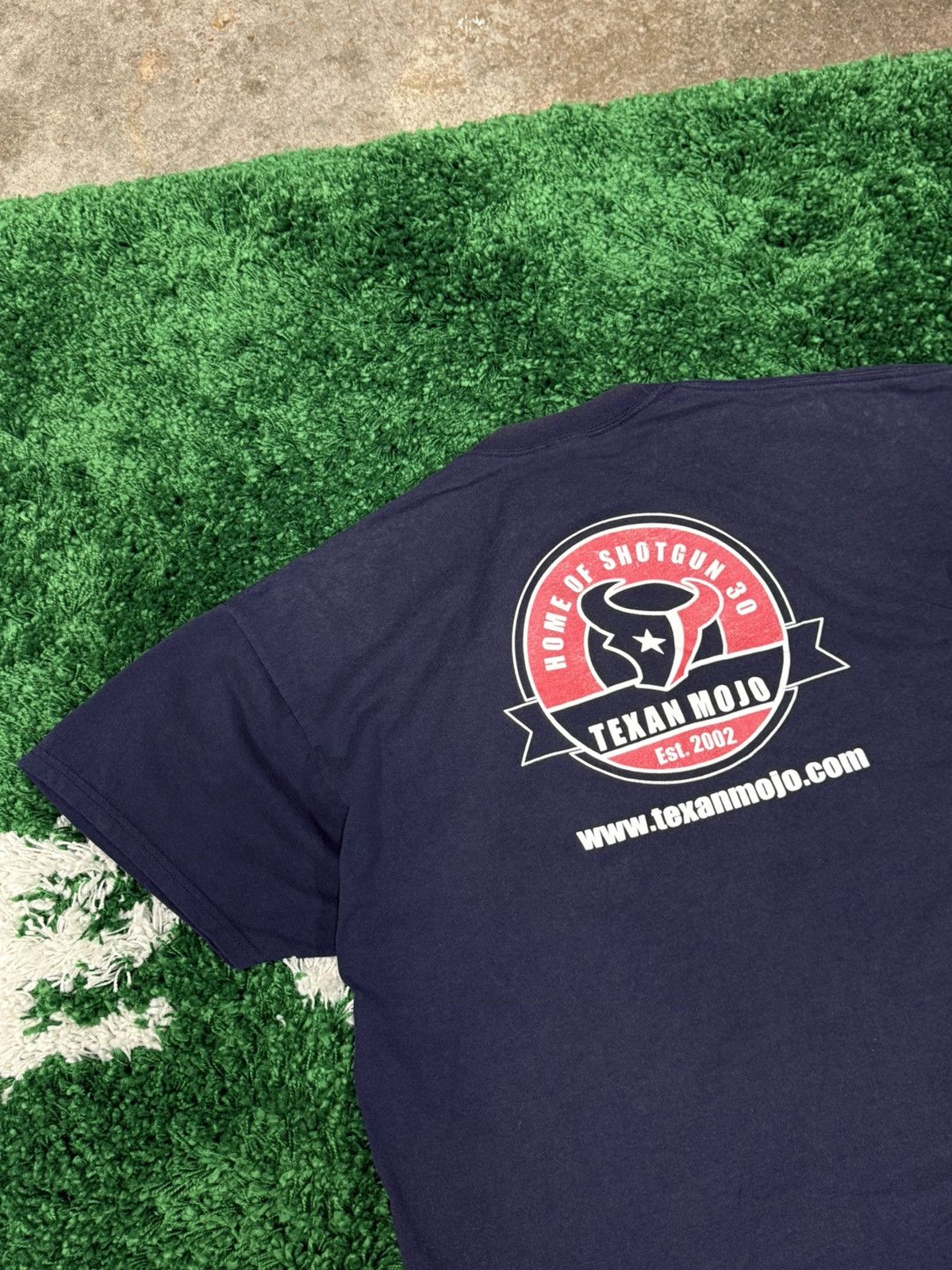 Vintage Vintage Houston Texans NFL 2002 00s Y2K Logo Tee 2XL XXL Size US XXL / EU 58 / 5 - 4 Thumbnail