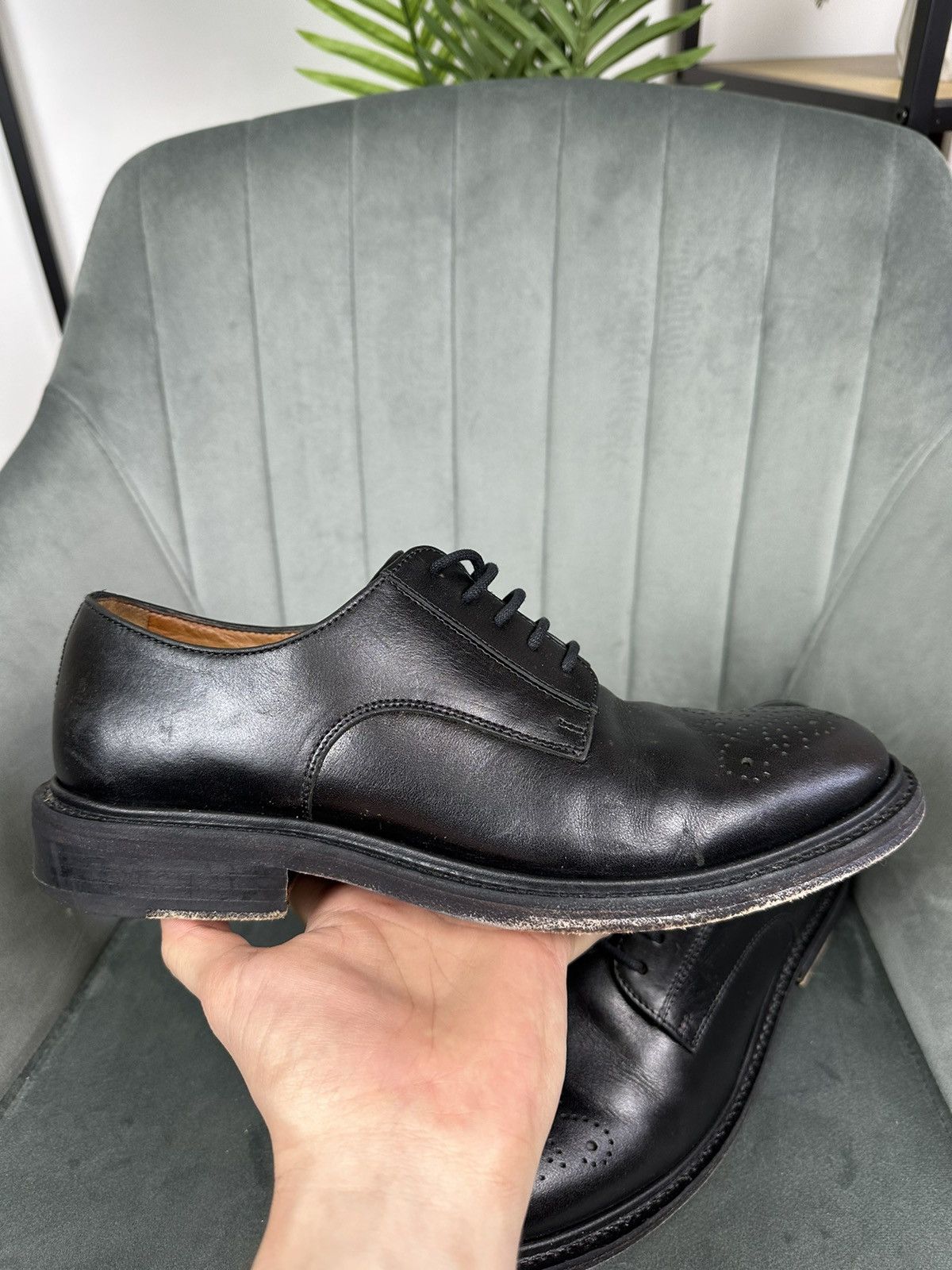 Erdem × H&M × If Six Was Nine ERDEM x H&M Perforated Derby Shoes Unisex Leather Brogues 42 Size US 9 / EU 42 - 12 Thumbnail