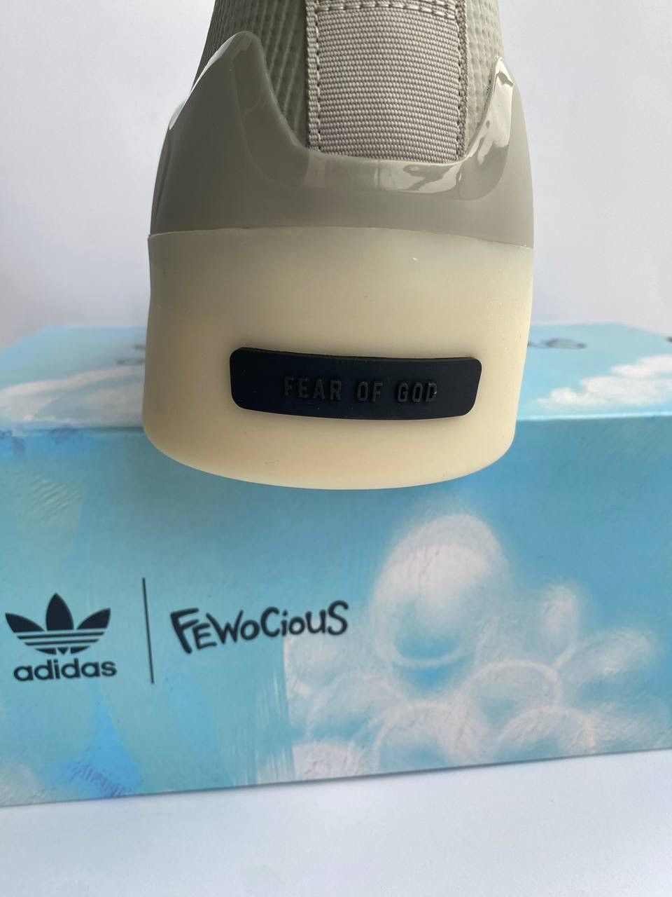 Adidas × Fear of God adidas Fear of God Athletics One Carbon Sesame size 13 Size US 13 / EU 46 - 11 Thumbnail