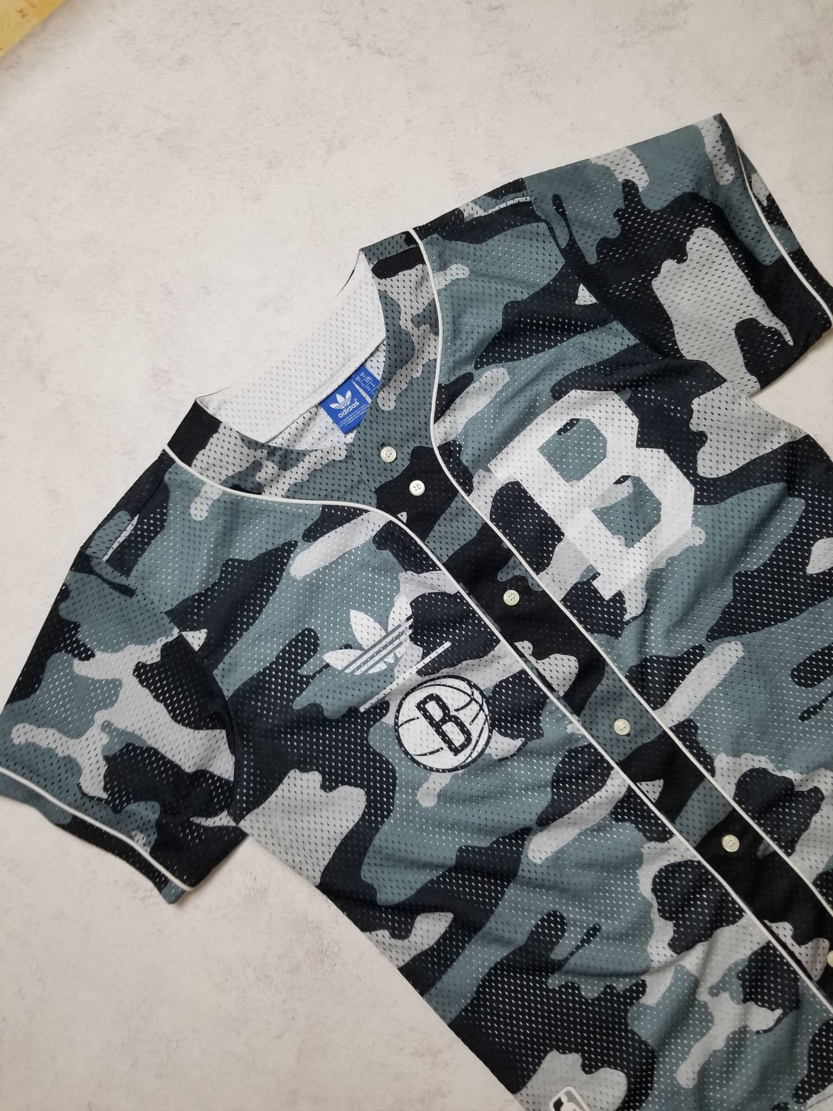 Adidas BROOKLYN NETS NBA BASKETBALL JERSEY ADIDAS ORIGINAL CAMO Size US M / EU 48-50 / 2 - 7 Thumbnail