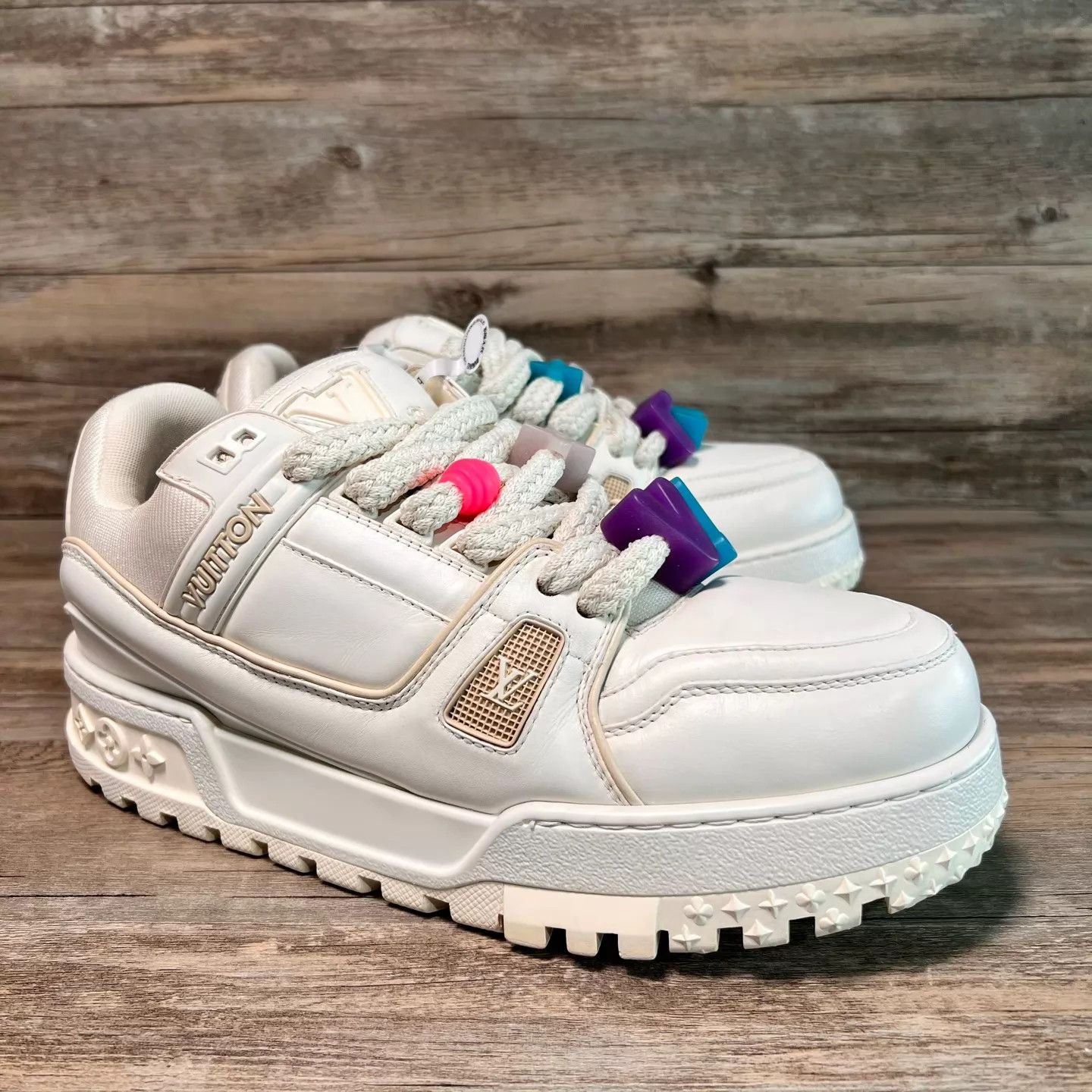 Louis Vuitton LOUIS VUITTON LV TRAINER MAXI white UK8/42 Size US 9 / EU 42 - 2 Thumbnail