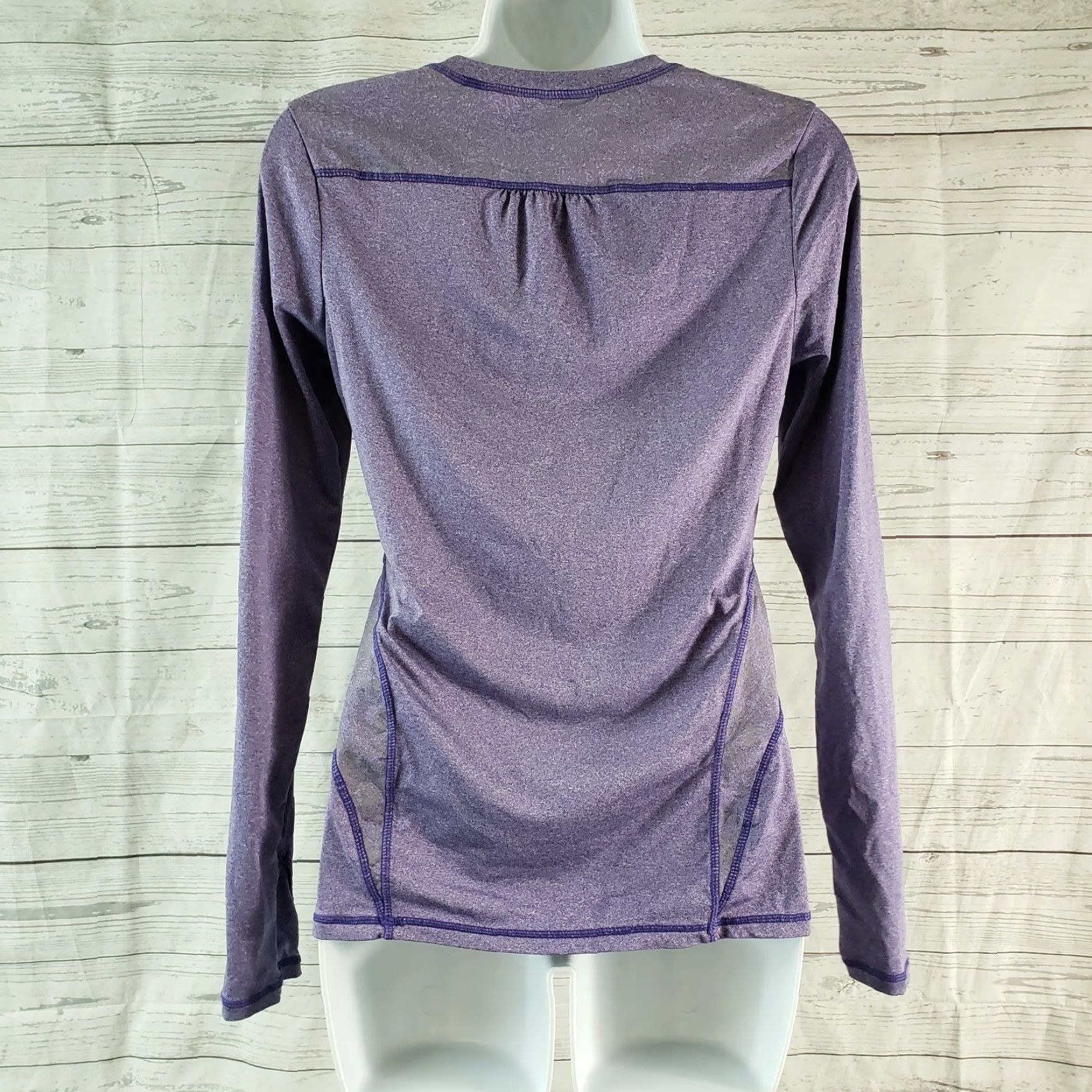 Athleta Athleta Womens Northern Lights Reflective Top XS Purple Gray Long Sleeve Shirt Size XS / US 0-2 / IT 36-38 - 4 Thumbnail