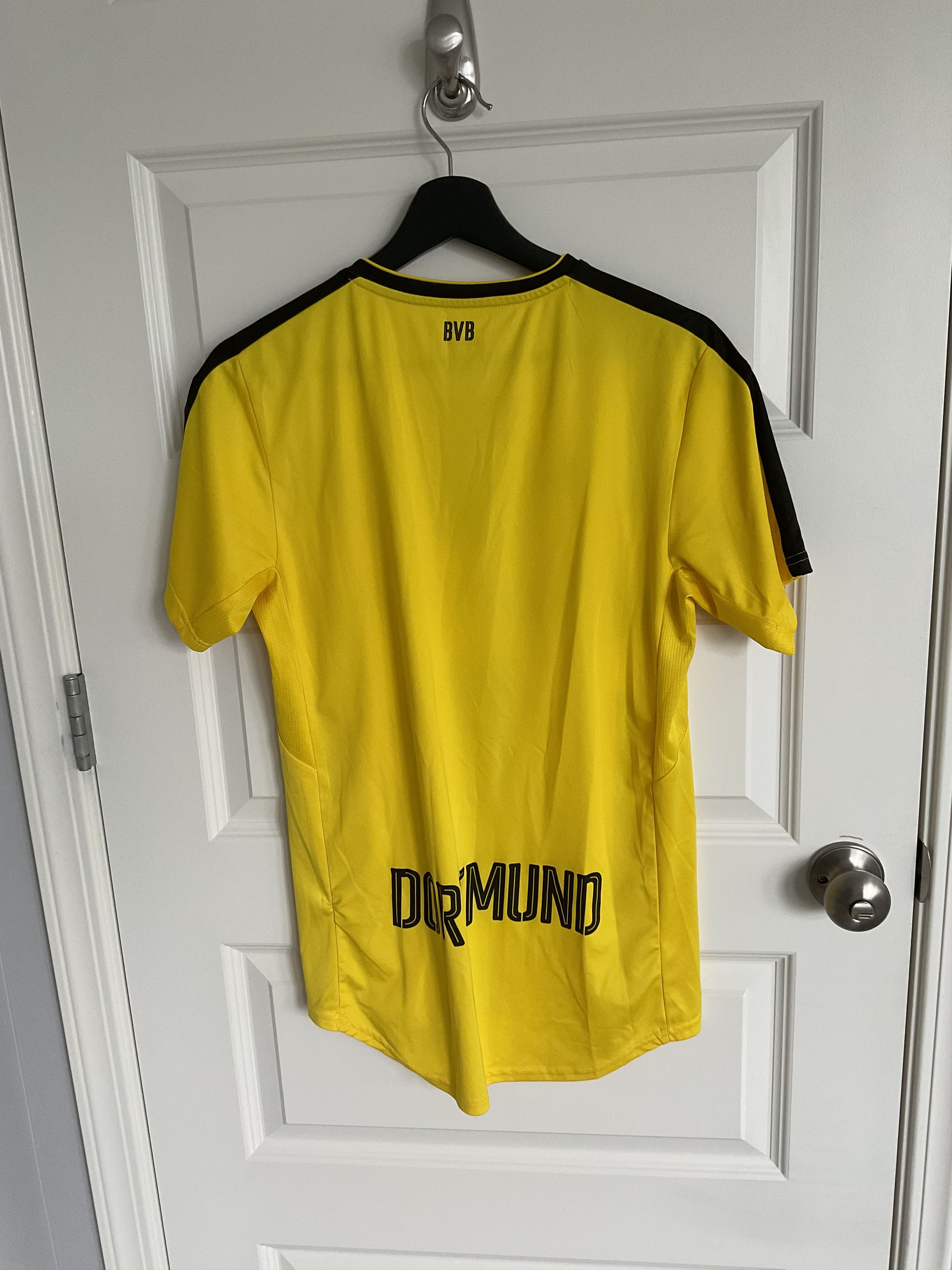 Puma Authentic Puma Borussia Dortmund 2017/2018 Home Kit Size S Size US S / EU 44-46 / 1 - 2 Thumbnail