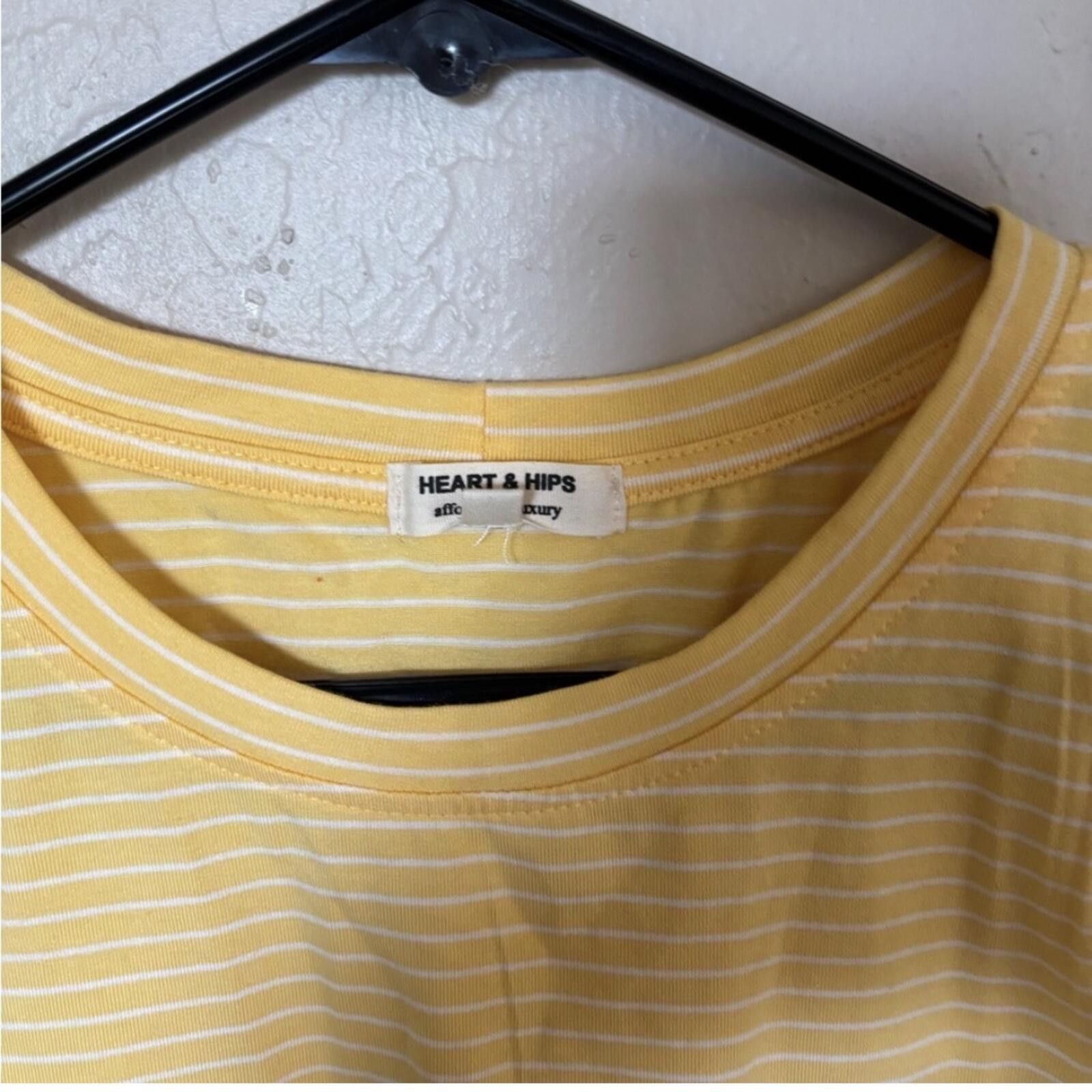 Other (Heart & Hips) Yellow Striped Sleeveless Top Size L / US 10 / IT 46 - 2 Thumbnail