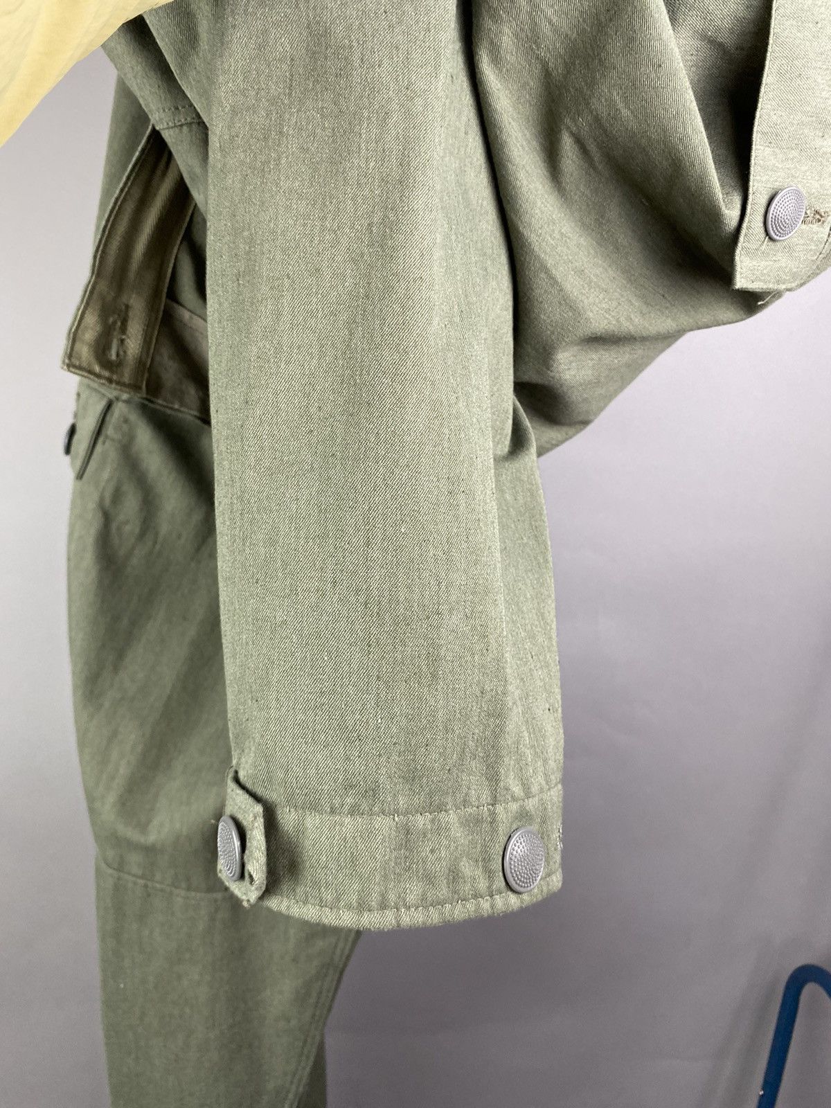 Vintage Vintage German Military Cargo Pants OG-107 Style (Size 46) Size US 34 / EU 50 - 12 Thumbnail