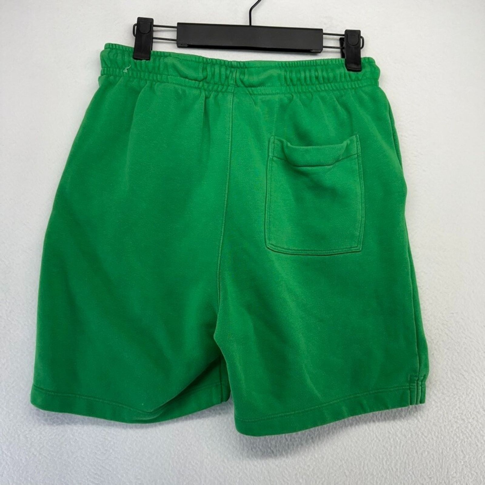 Chubbies Jordan Shorts men's Small Green Cotton Sweat Jumpman Size US 26 / EU 42 - 6 Thumbnail