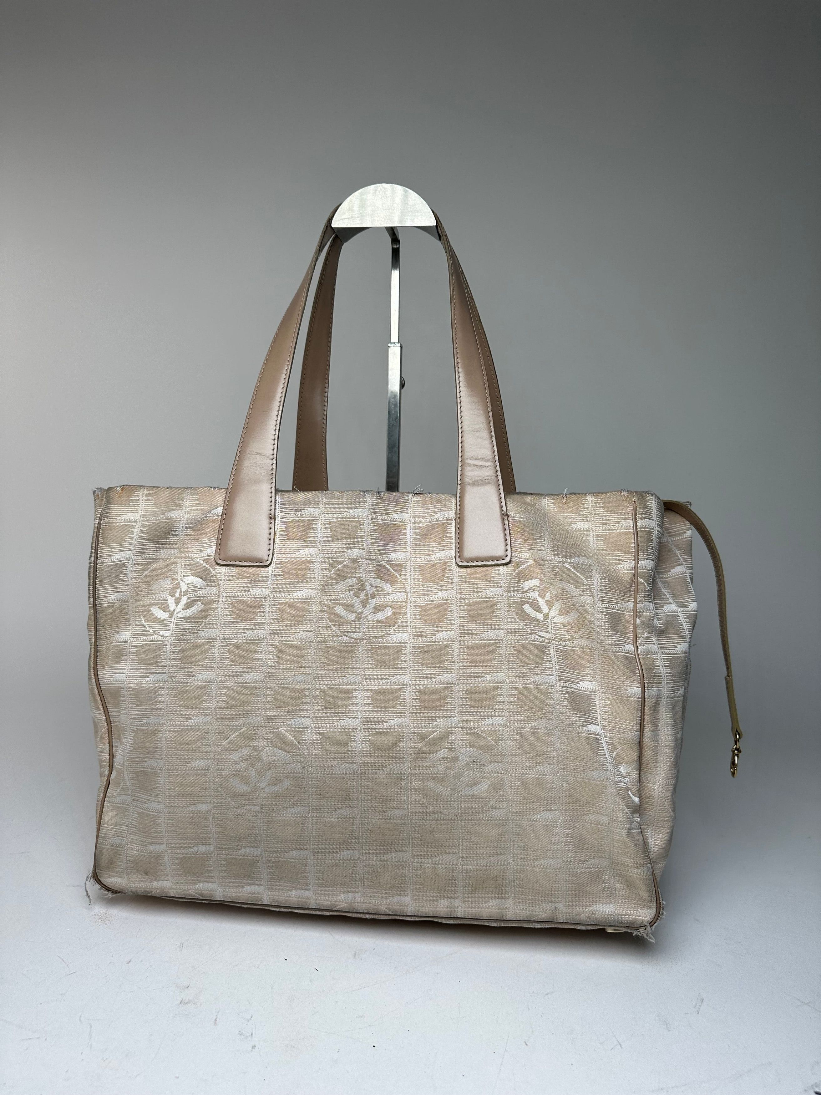 Chanel Vintage Monogram New Travel Line Canvas Leather Tote Bag Bei Size ONE SIZE - 1 Thumbnail
