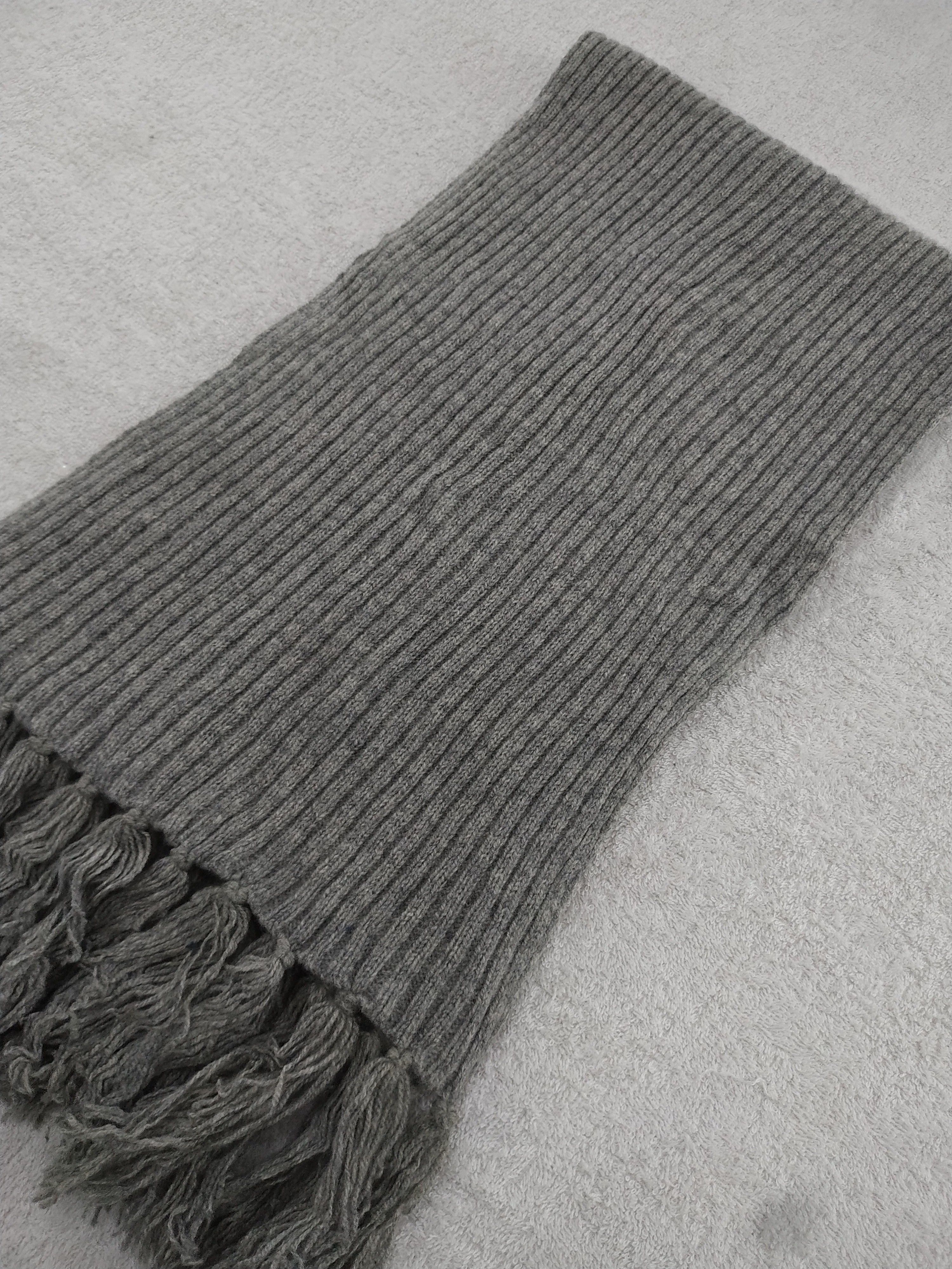 A.P.C. A.P.C Scarf / Muffler / Neckwear - WW806 Size ONE SIZE - 3 Thumbnail