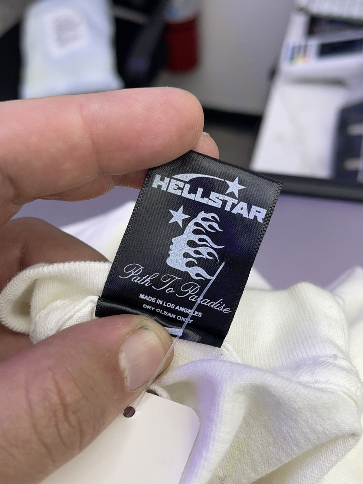HELLSTAR Hellstar heaven on Earth tee (white) Size US M / EU 48-50 / 2 - 4 Thumbnail