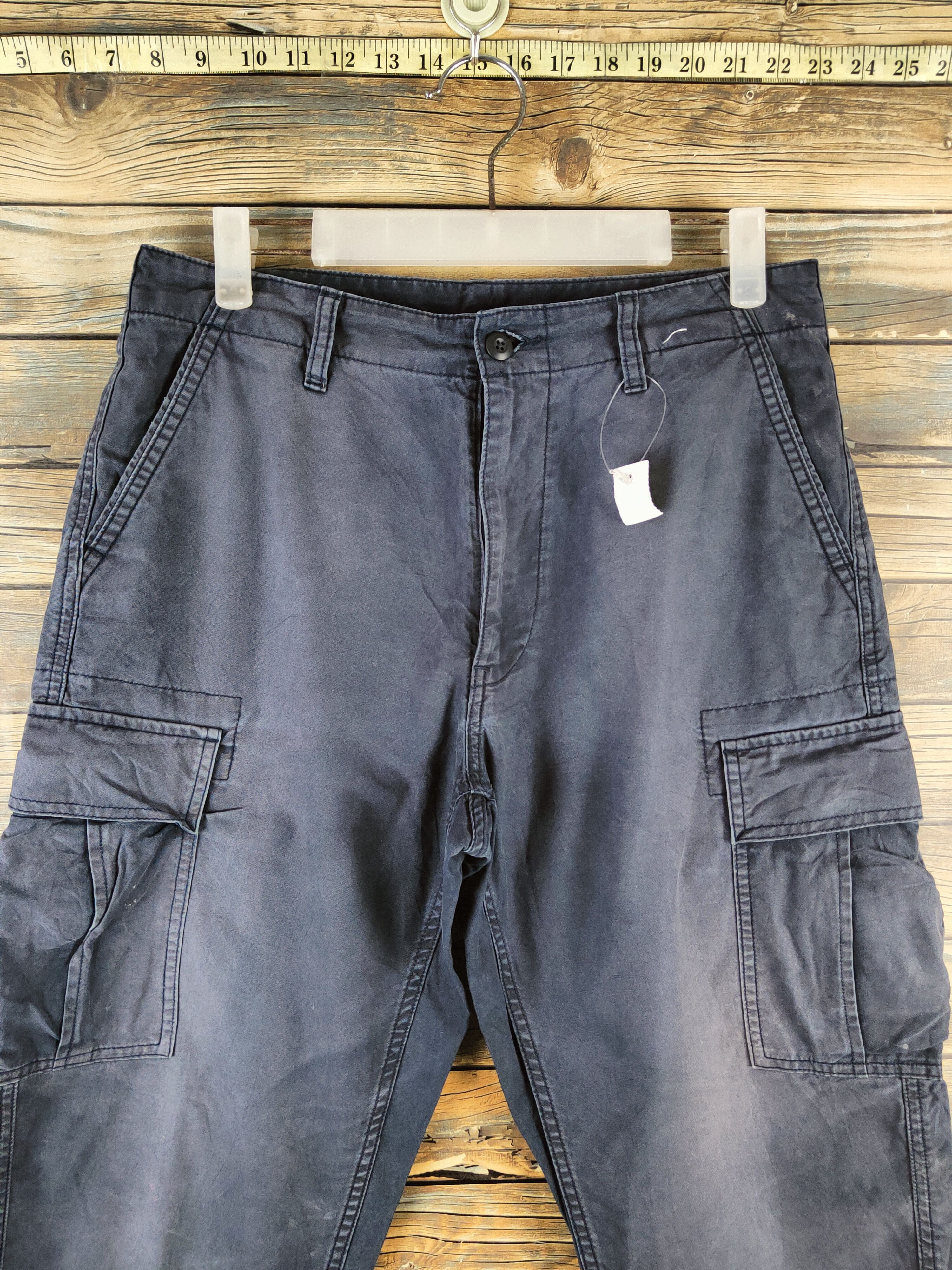 Japanese Brand DL Uniqlo Dark Blue Multipocket Cargo Pants #46-373 Size US 31 - 2 Thumbnail
