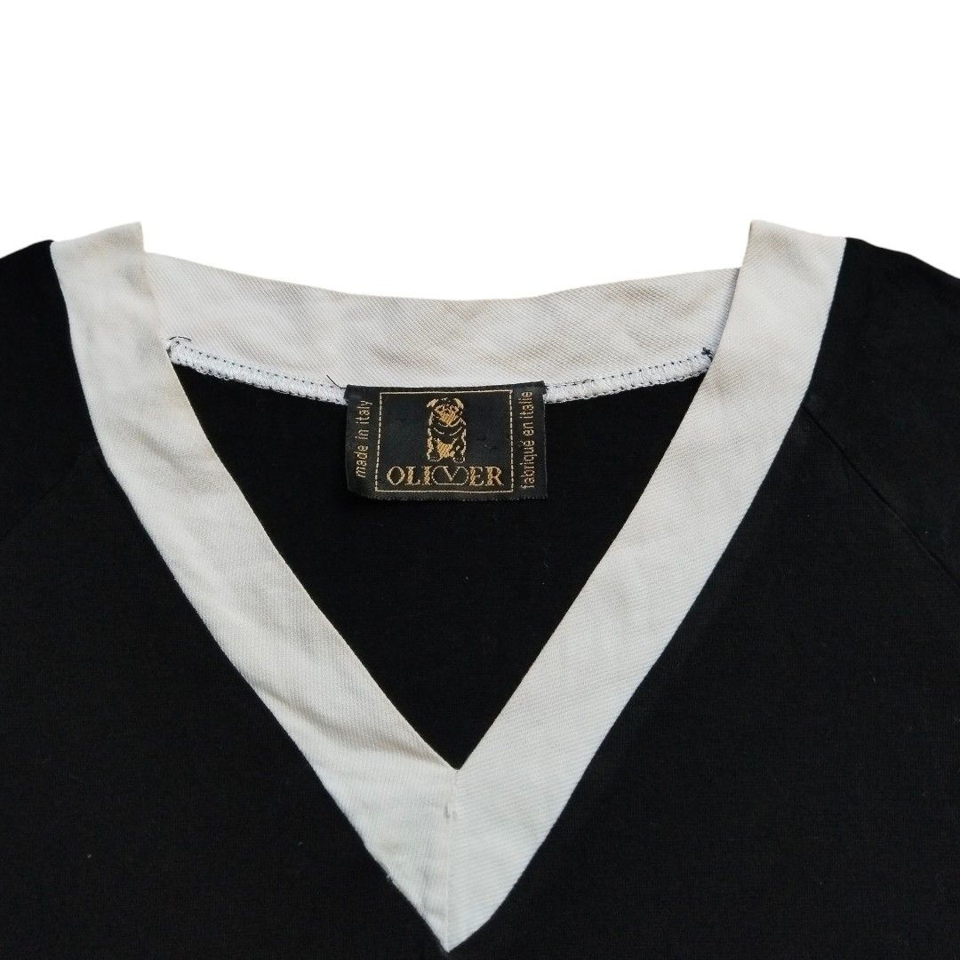 Valentino Vintage Oliver by Valentino vneck tee Size S / US 4 / IT 40 - 3 Thumbnail