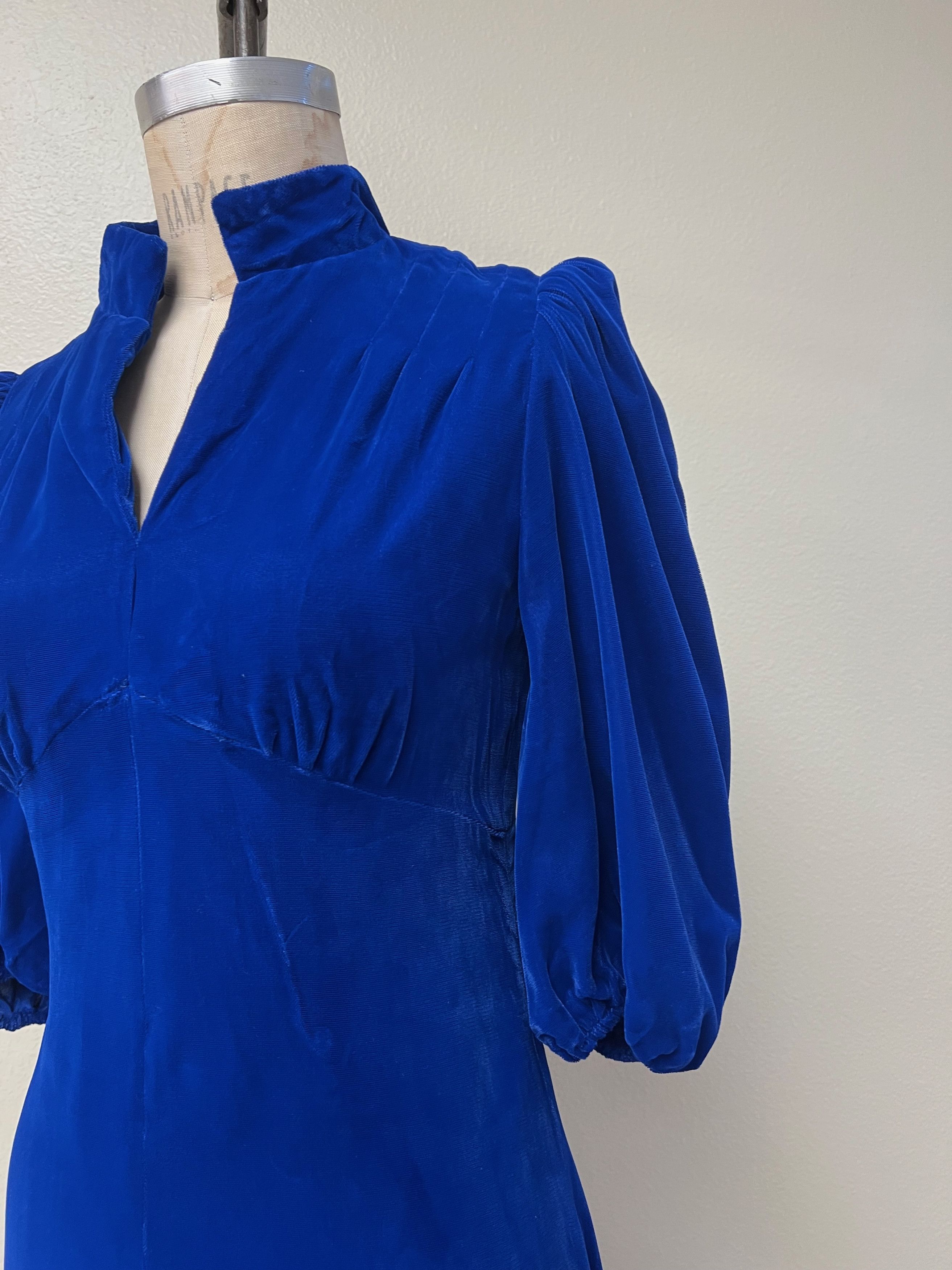 Handmade EUC Vintage 60s 70s Velvet Stand Collar Blue Maxi Dress Size S / US 4 / IT 40 - 8 Thumbnail