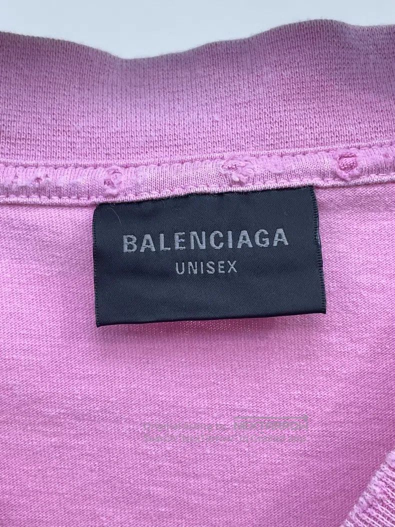 Balenciaga Balenciaga Letter hole T-shirt Size US M / EU 48-50 / 2 - 7 Thumbnail
