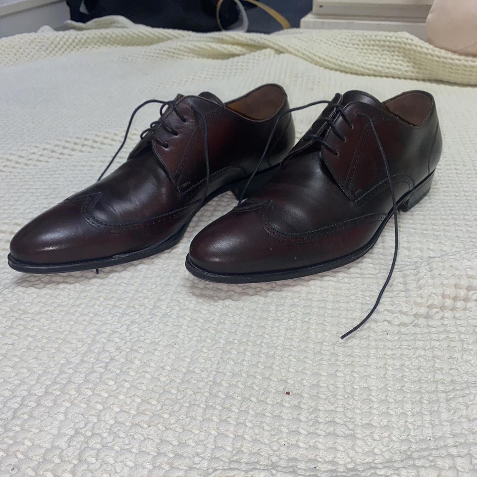 Versace Versace Men's Burgundy Leather Oxford Shoes Size US 9 / EU 42 - 2 Thumbnail