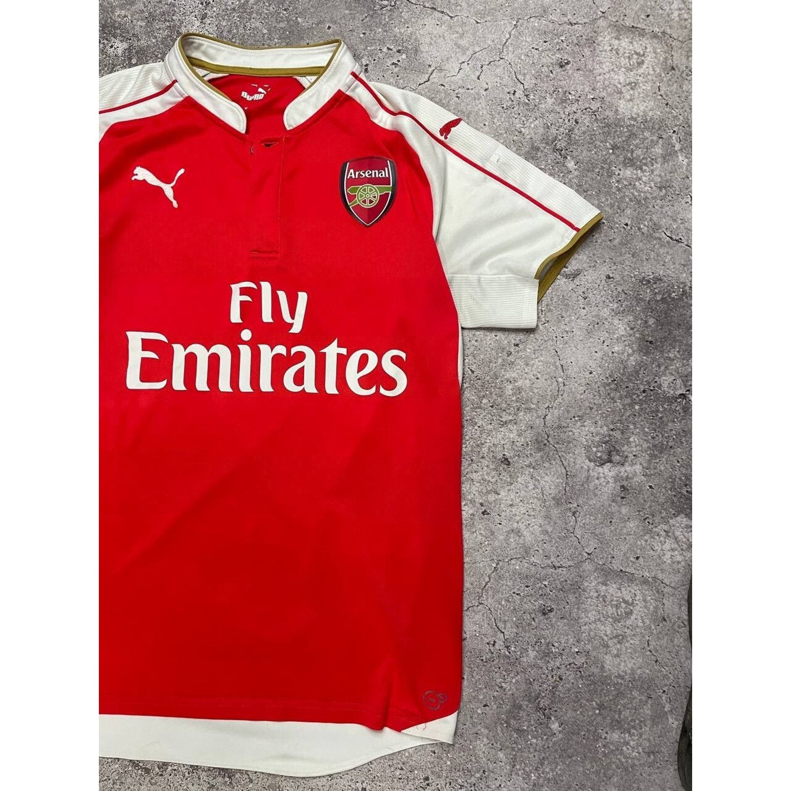 Puma Vintage Arsenal Red Soccer Jersey M Puma Fly Emirates Size US M / EU 48-50 / 2 - 3 Thumbnail