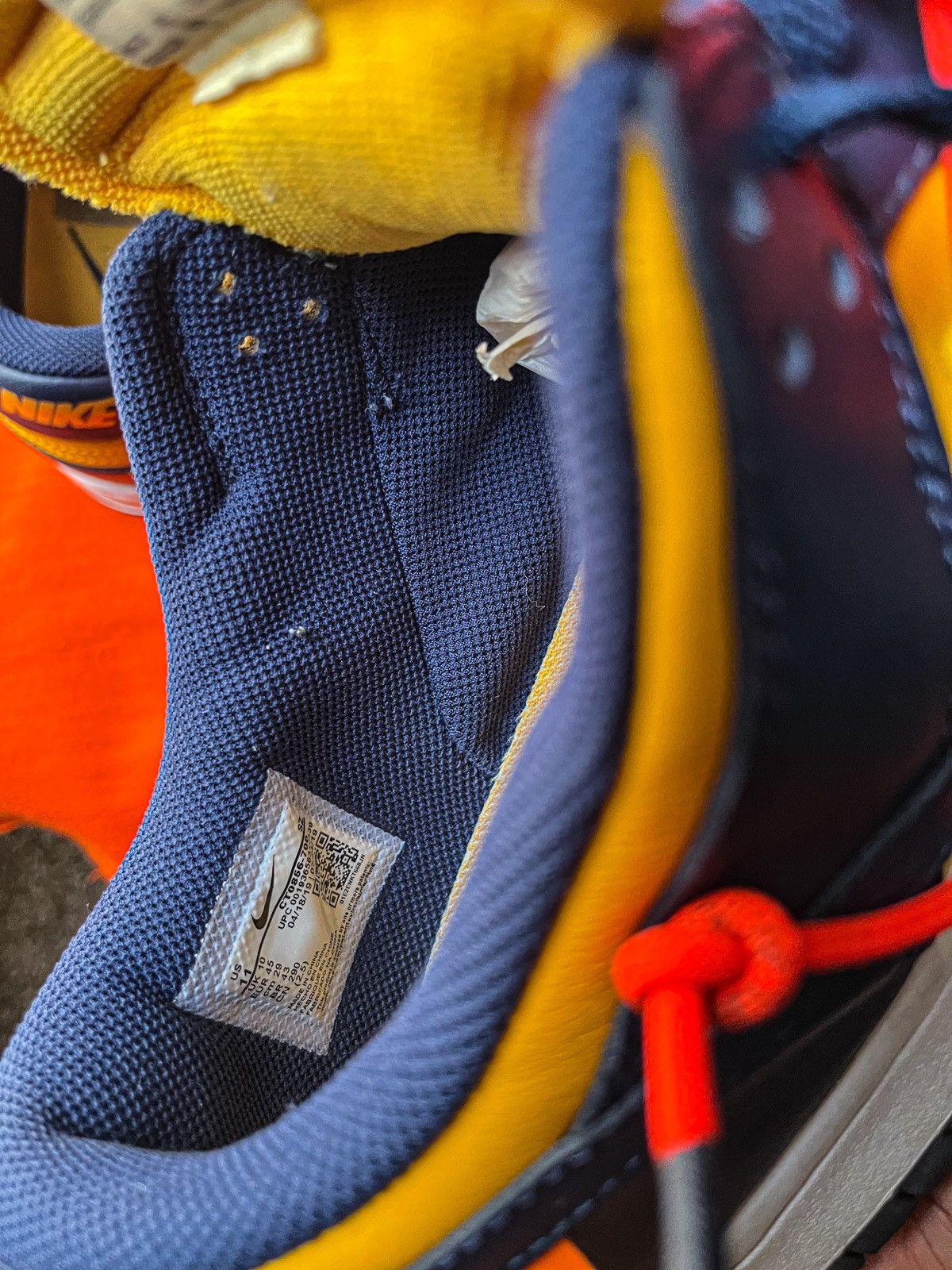 Off-White OFF WHITE “UNIVERSITY GOLD” DUNK Size US 11 / EU 44 - 6 Thumbnail