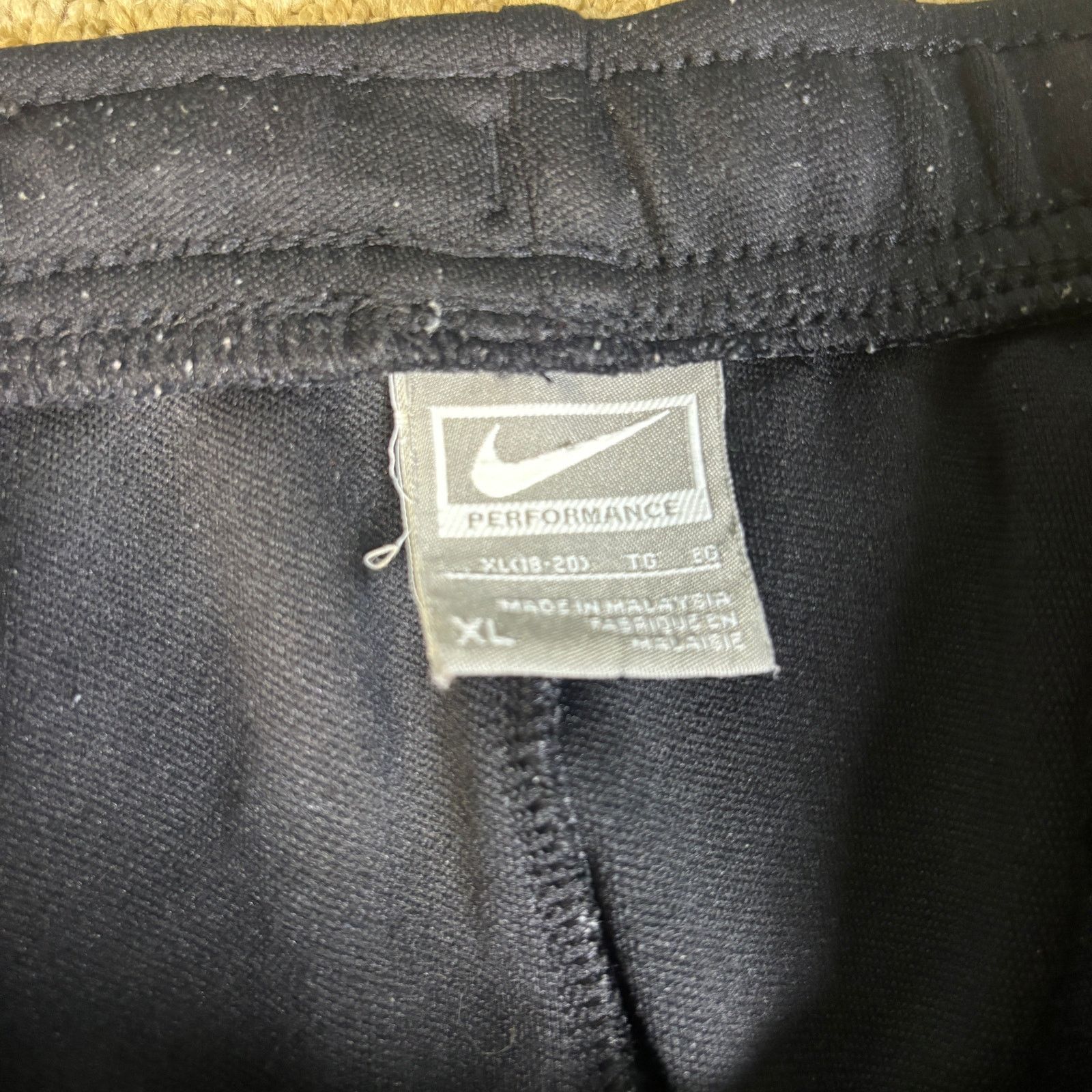 Nike vintage y2k 2000s Nike baggy wide leg striped sweatpants 30 Size US 30 / EU 46 - 4 Thumbnail