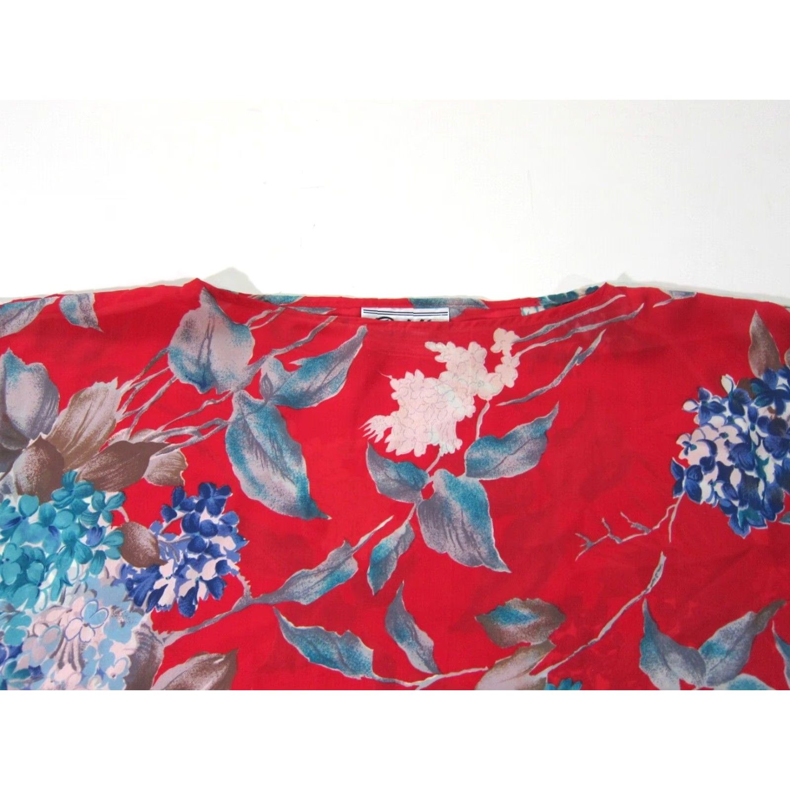 Vintage VINTAGE Teddi Of California Blouse Women L Floral Red Blue Tunic Short Sleeve Shirt Womens Size L / US 10 / IT 46 - 4 Thumbnail