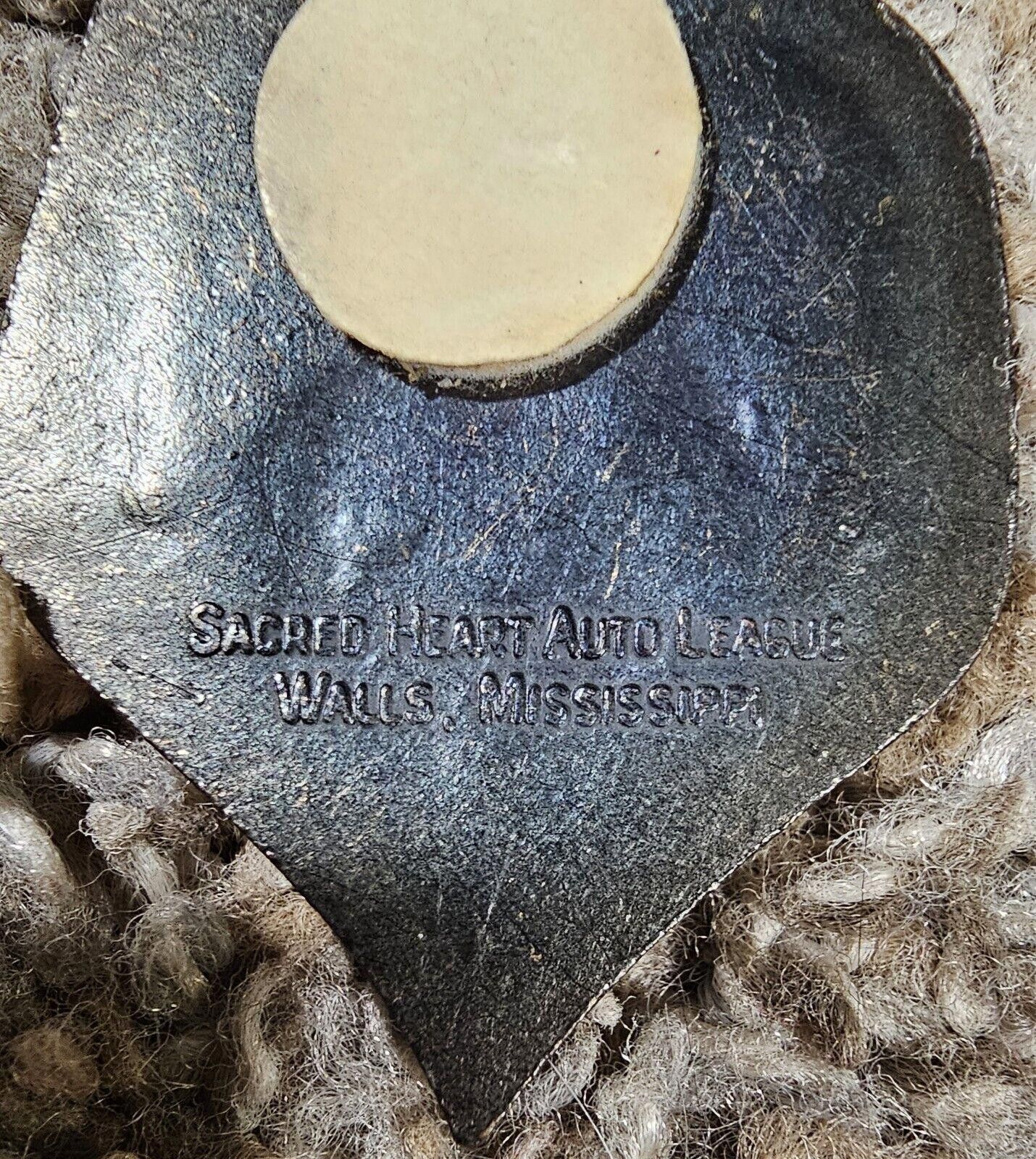 Designer VTG Religious Pendant Sacred Heart Auto League Member Size ONE SIZE - 3 Thumbnail