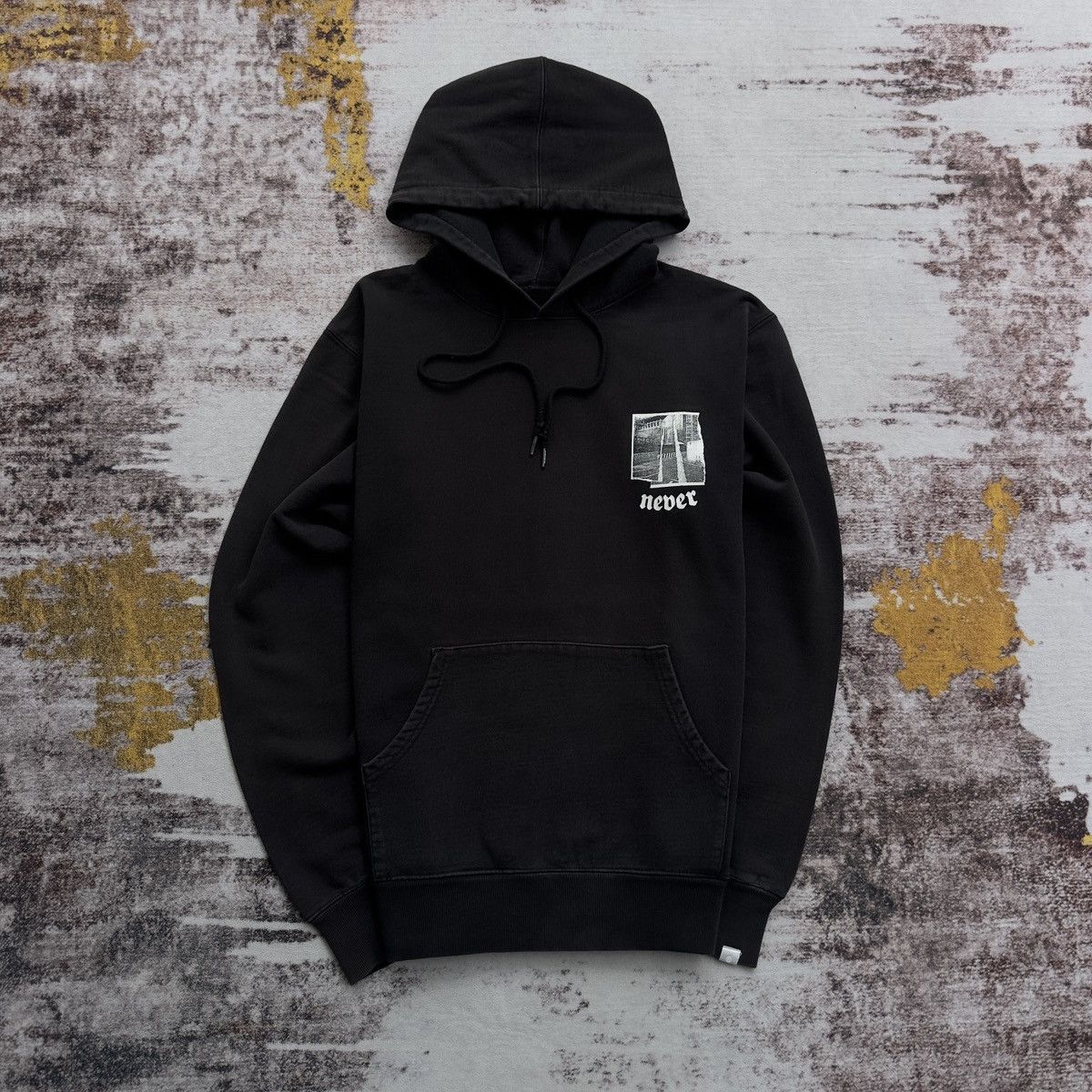 thisisneverthat THISISNEVERTHAT PHOTO TEE KOREAN BRAND Size US L / EU 52-54 / 3 - 1 Thumbnail