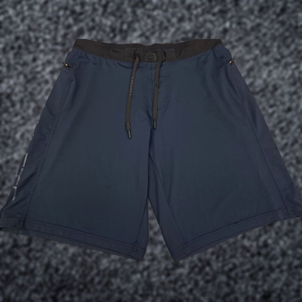 Vintage HYLETE Shorts Mens Blue Athletic Fit Zip Pockets Elastic Waist L 11in Inseam Adjustable Drawstring Pockets Logo gym Workout Size US 33 - 1 Thumbnail