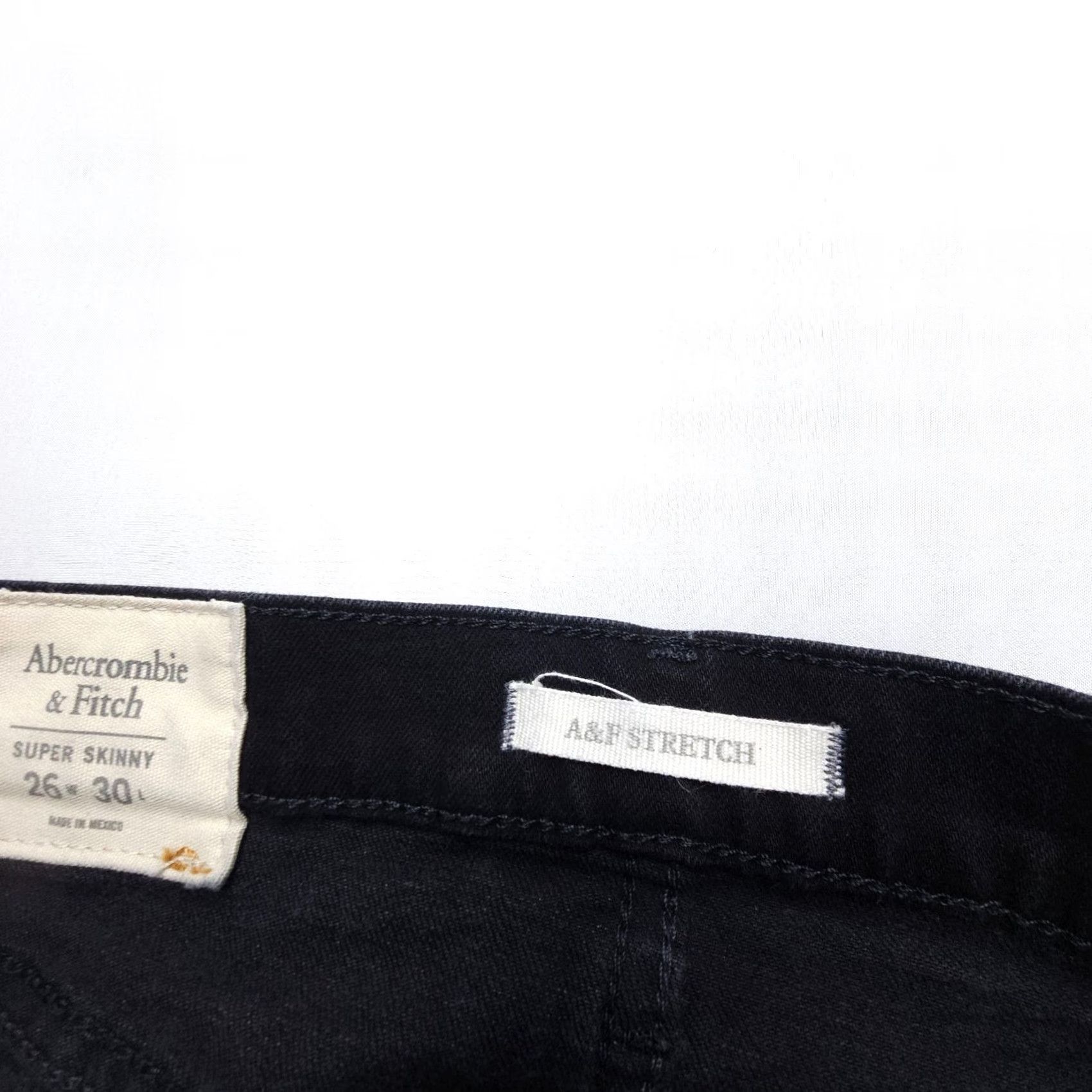Abercrombie & Fitch Abercrombie & Fitch Jeans Womens 26 x 28 Inseam Black Stretch 5-Pocket Skinny Denim City VINTAGE? Size 26" / US 2 / IT 38 - 3 Thumbnail