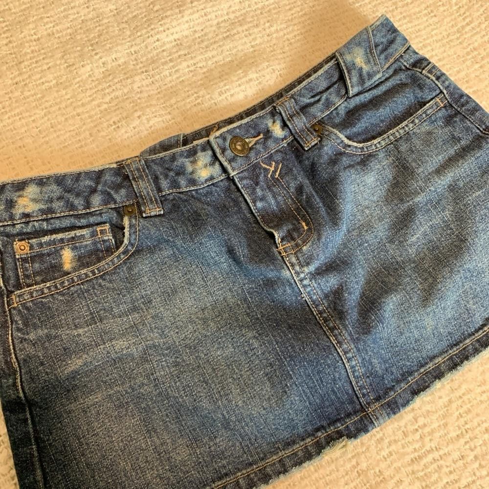 Urban Outfitters MOTO Women's Denim Mini Skirt - Stylish Casual Wear Size 28" / US 6 / IT 42 - 4 Thumbnail