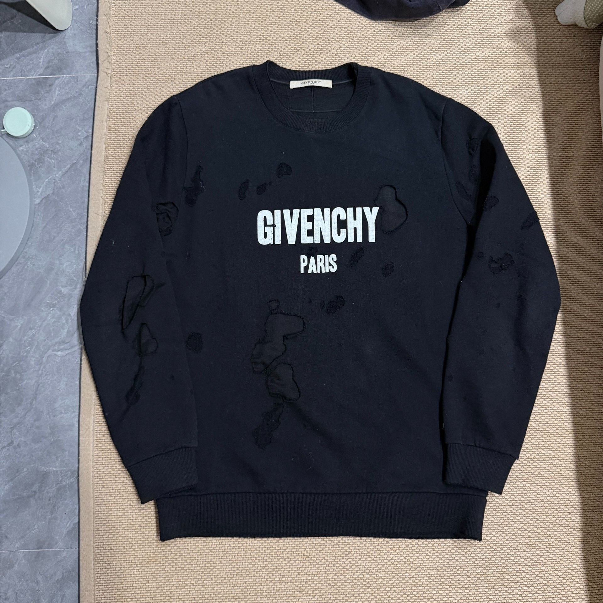 Givenchy Givenchy Distressed Long Sleeve Hoodie Size US M / EU 48-50 / 2 - 1 Thumbnail