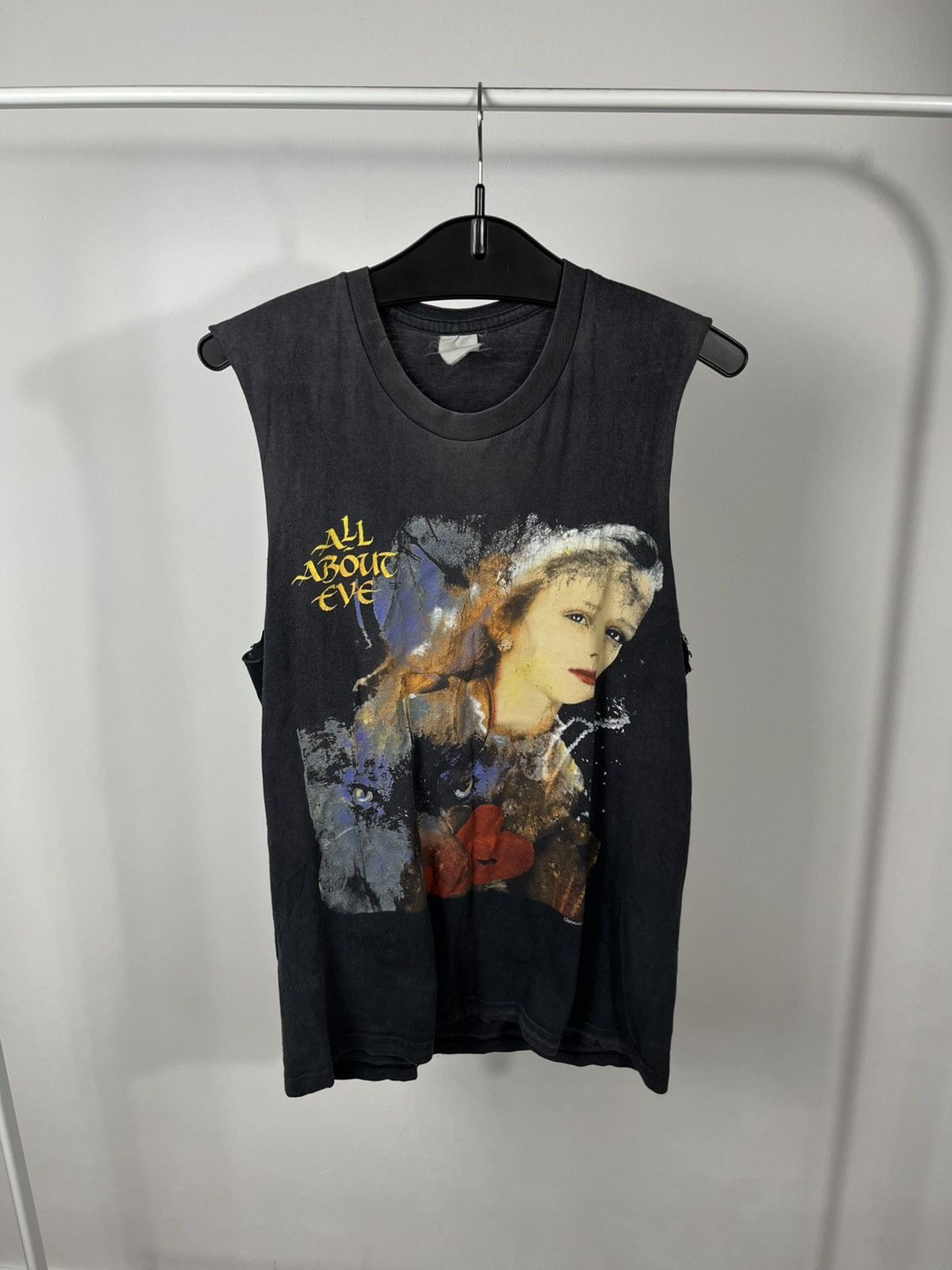 Other Vintage All About Eve 1989 Tour T Shirt Sleeveless Faded Tee Size US S / EU 44-46 / 1 - 1 Thumbnail