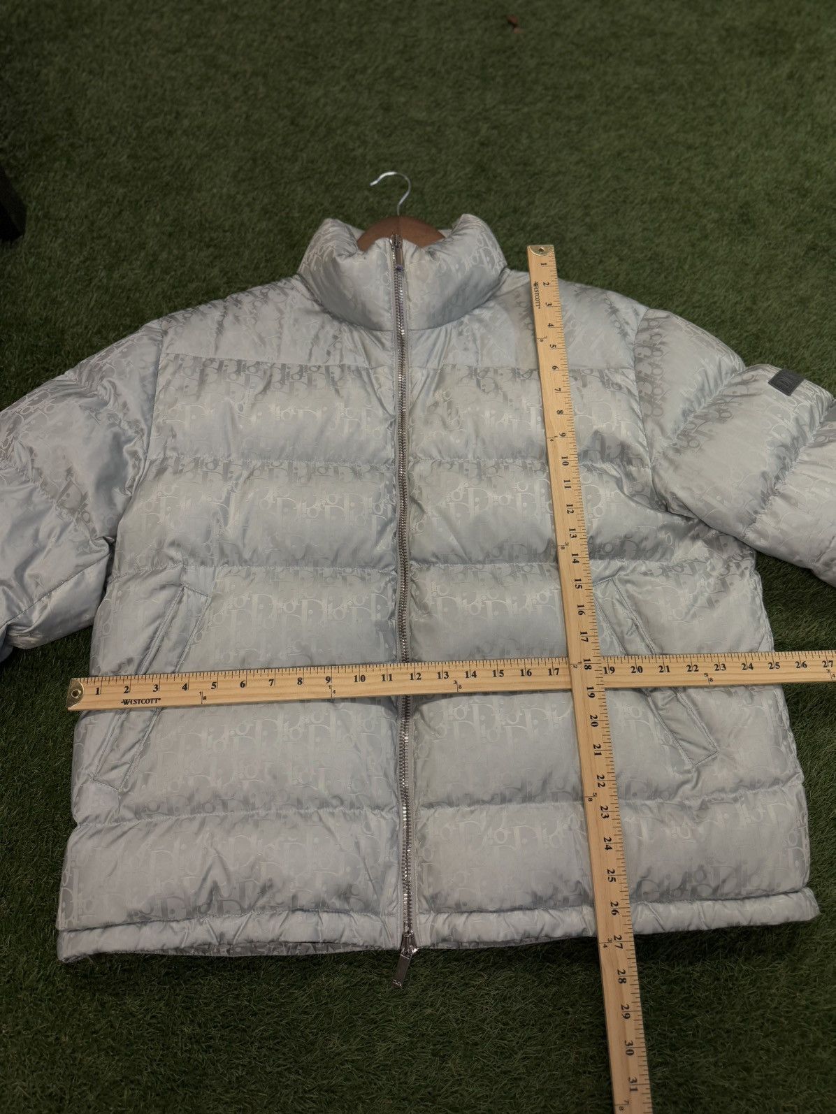 Dior Dior Puffer Jacket Silver $3100 Retail Size 58(XXL) 🧼 Size US XXL / EU 58 / 5 - 20 Thumbnail