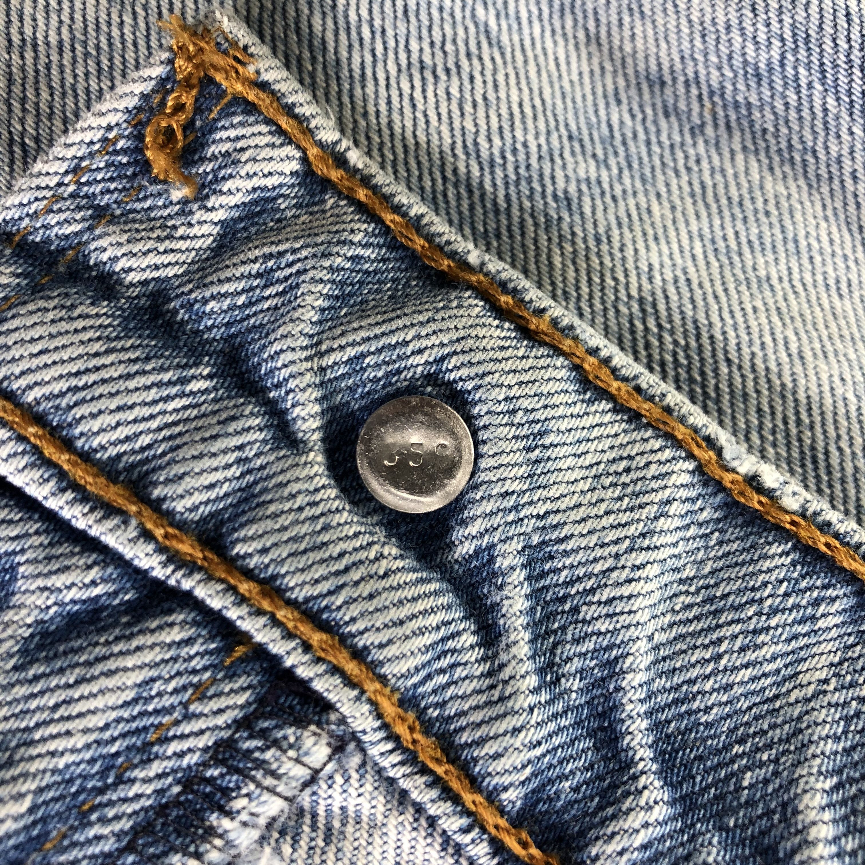 Levi's Vintage Levis 512 Jeans Light Wash Denim KJ2747 Size US 29 - 8 Thumbnail