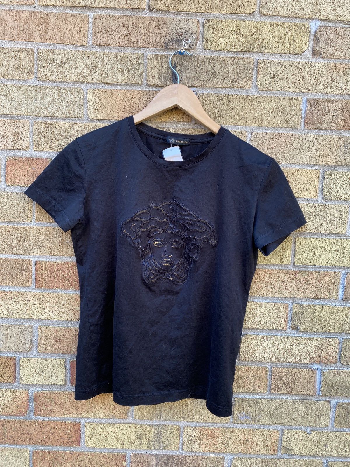 Image of Gianni Versace Medusa Logo T Shirt Small in Black, Men's