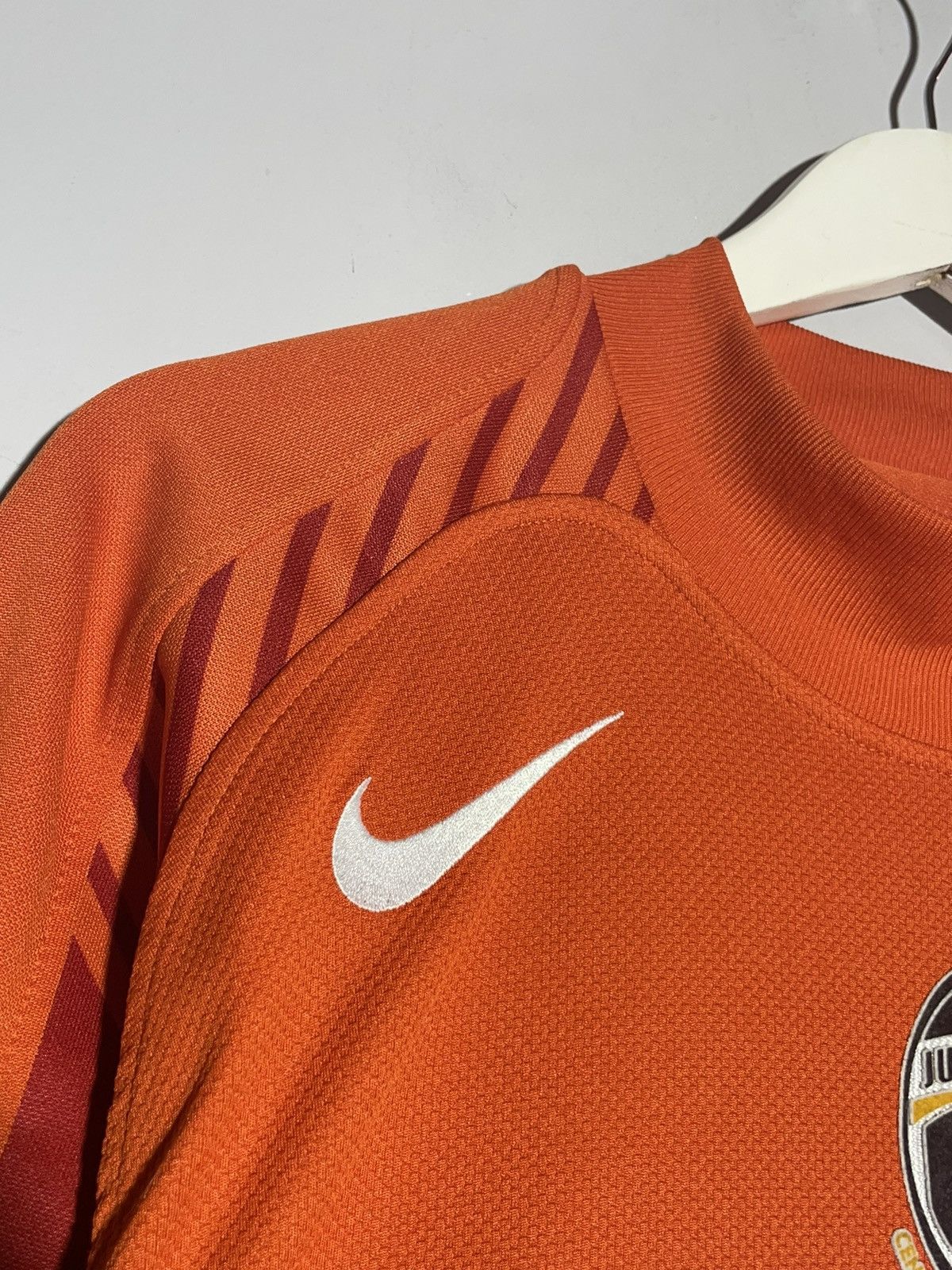 Nike × Vintage Juventus FC Nike 2005/06 Goalkeeper Vintage Soccer Jersey Size US L / EU 52-54 / 3 - 6 Thumbnail