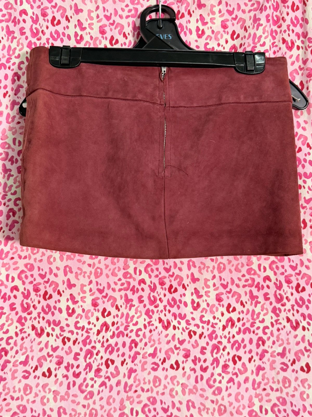 Guizio Guizio Suede Micro Mini Skirt Size 25" / US 0 / IT 36 - 2 Thumbnail