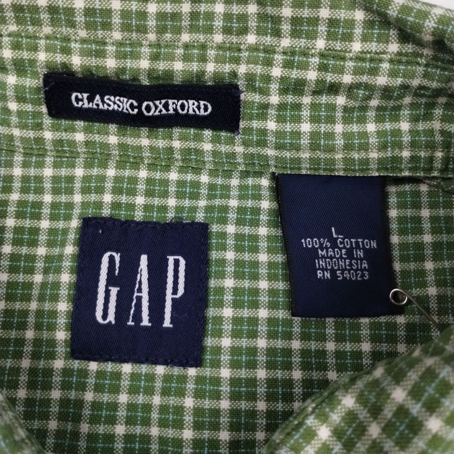 Gap Gap Men's Green Classic Oxford Shirt/Button Size L SKU 3988 Size US L / EU 52-54 / 3 - 4 Thumbnail