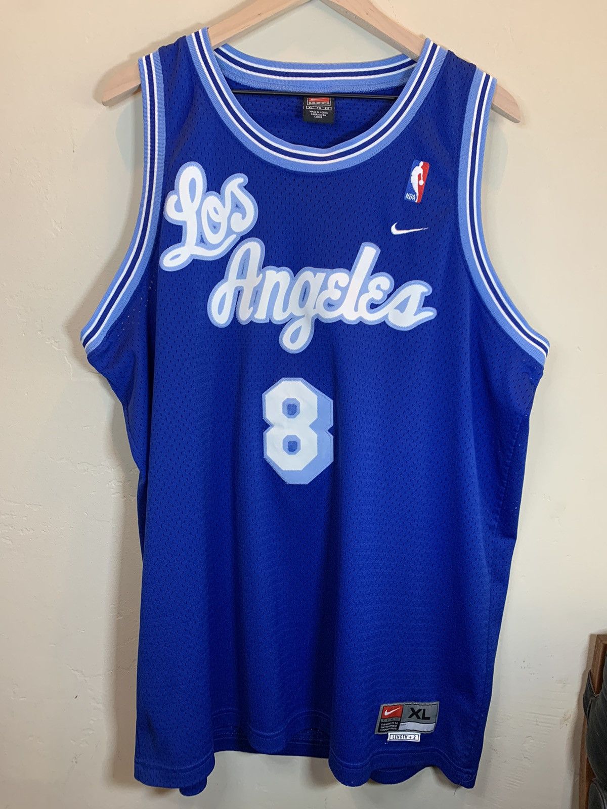 NBA × Nike *RARE* Vintage Kobe Bryant Nike Los Angeles Lakers Jersey #8 Size US XL / EU 56 / 4 - 1 Thumbnail