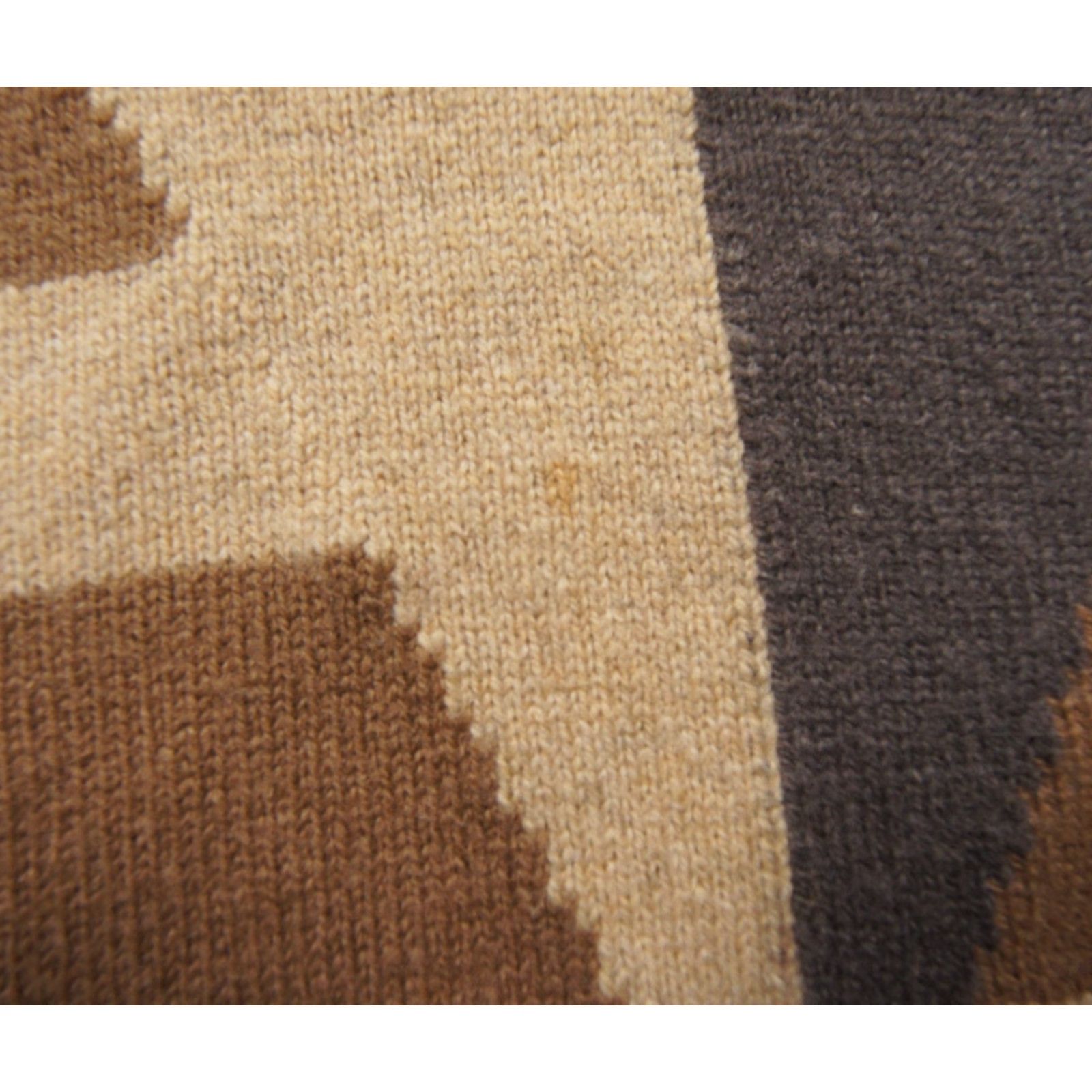 Vintage Vintage Pringle Sweater Mens 40/102 Beige Knit Vneck Pullover Abstract Preppy Size US M / EU 48-50 / 2 - 4 Thumbnail