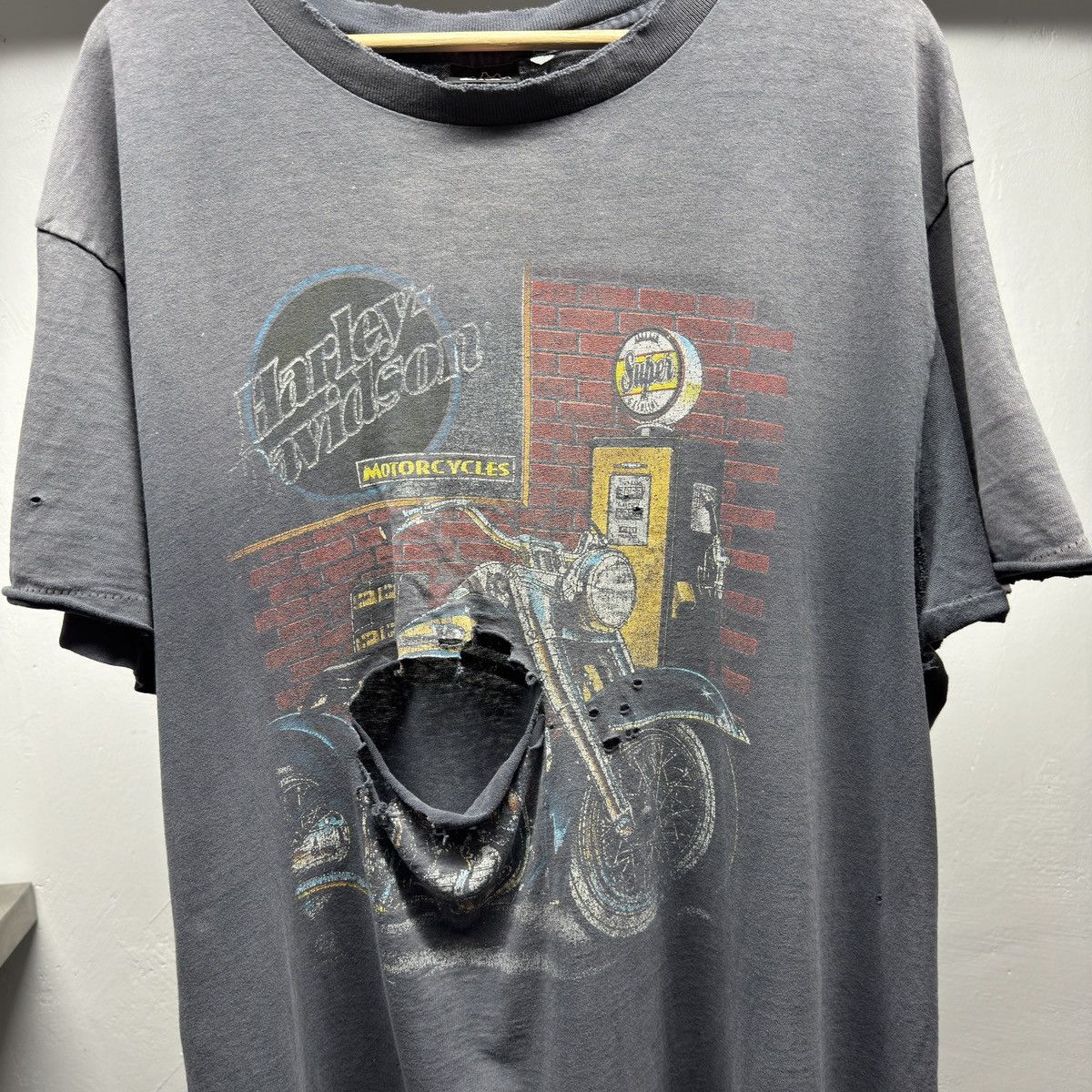 Harley Davidson Thrashed Faded Distressed Harley Shirt ERD Grunge WCC Band Size US XL / EU 56 / 4 - 6 Thumbnail