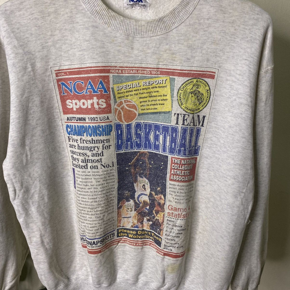NCAA × Vintage Vintage 1993 NCAA Autumn Basketball Championship Sweatshirt Size US S / EU 44-46 / 1 - 2 Thumbnail