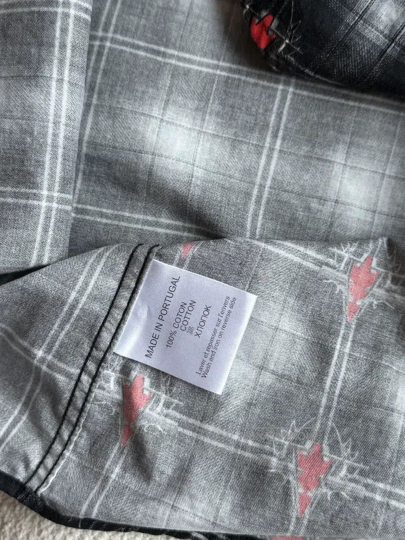Givenchy Givenchy Printed plaid men's shirt Size US XL / EU 56 / 4 - 4 Thumbnail