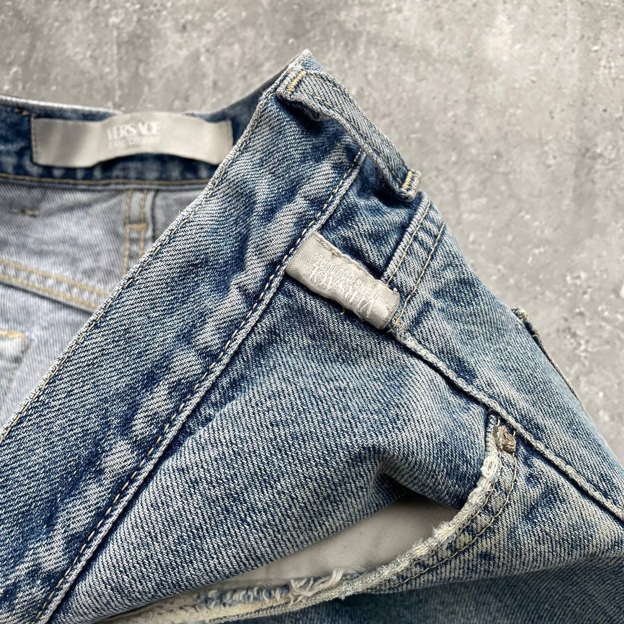 Versace Jeans Couture Vintage Versace Jeans Couture Straight Fit Jeans Blue W28 Size US 28 / EU 44 - 11 Thumbnail