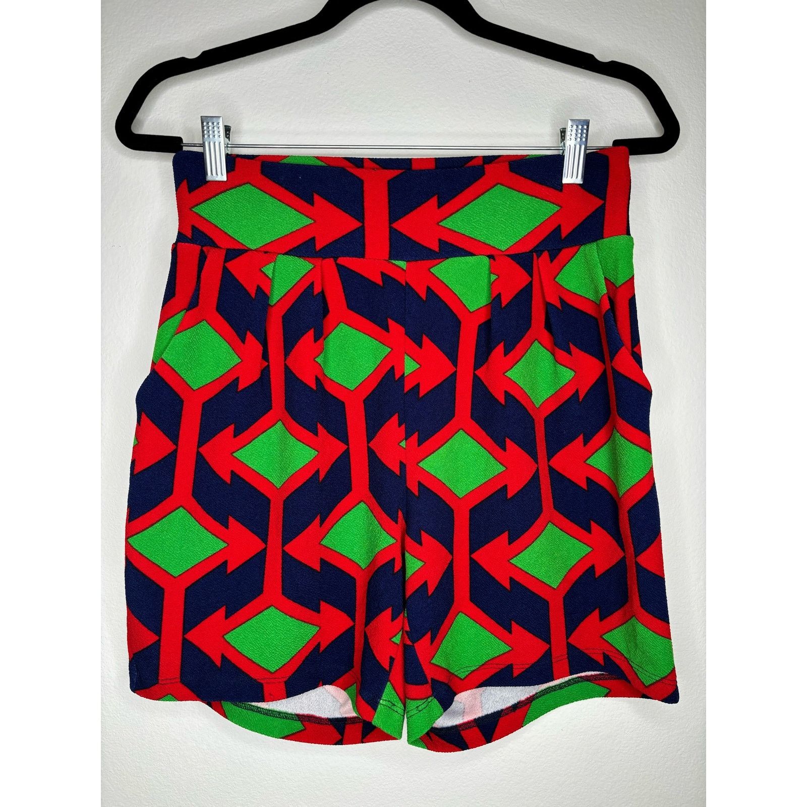 & Other Stories High-rise geometric shorts with pockets ￼ Size 32" / US 10 / IT 46 - 4 Thumbnail