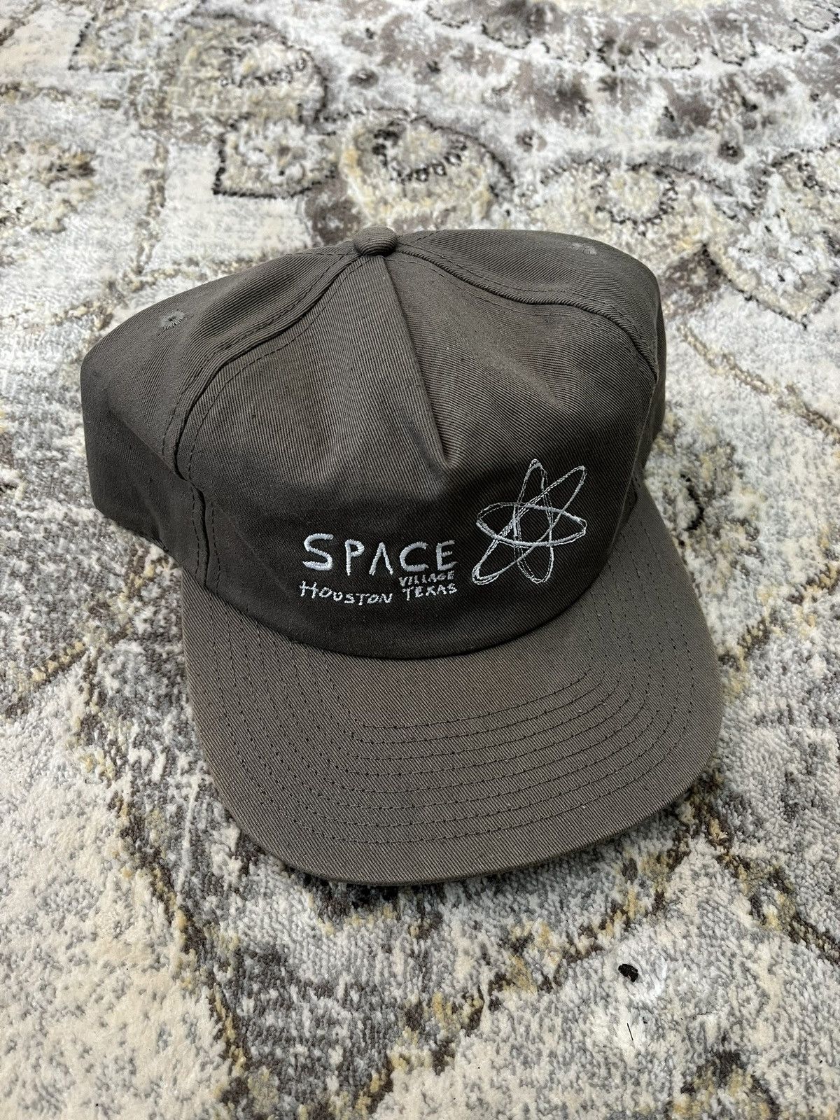 Travis Scott Travis Scott Space Village Hat Size ONE SIZE - 1 Thumbnail