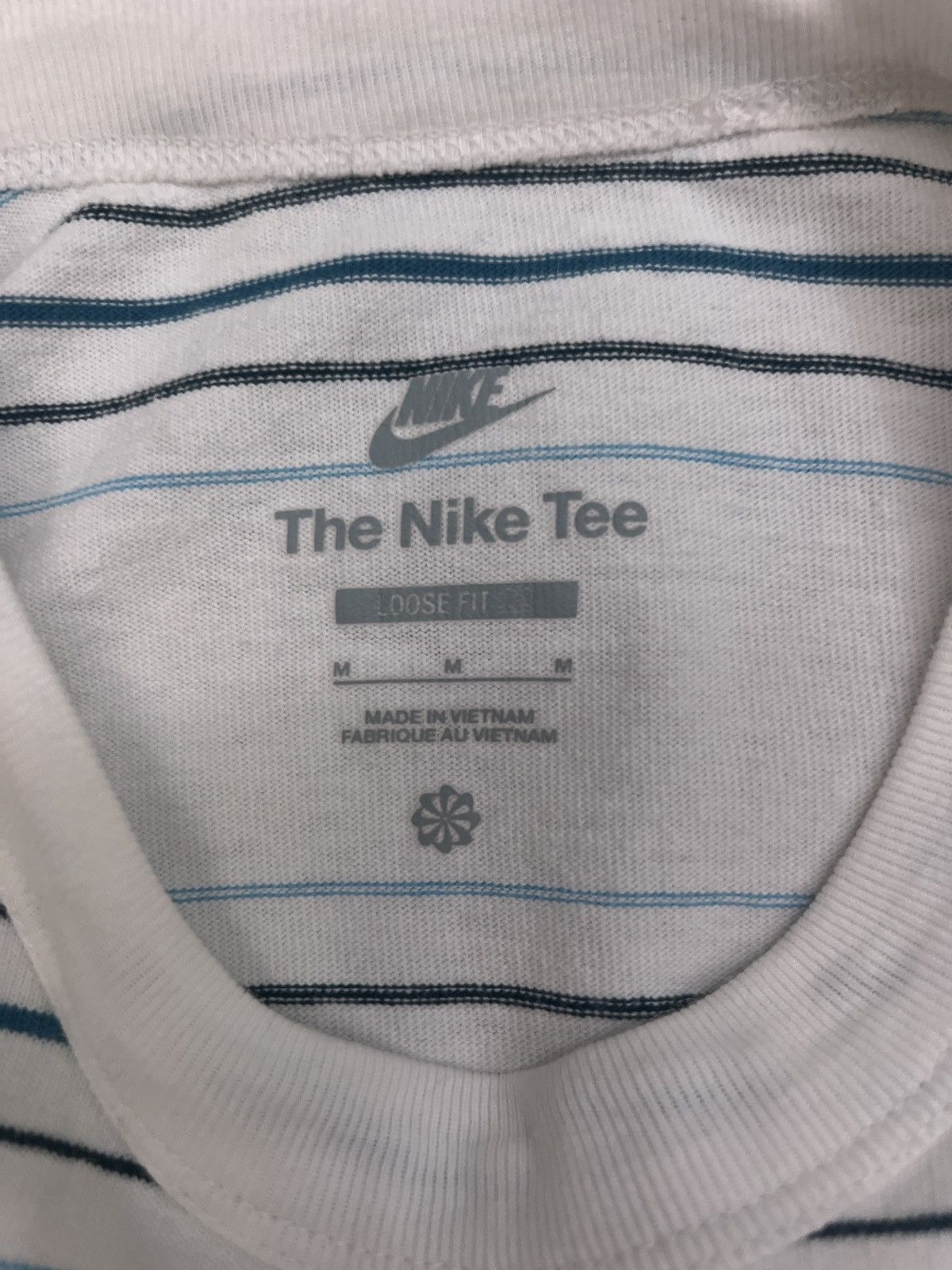 Nike White/blue Nike Center Logo Tee Size US M / EU 48-50 / 2 - 3 Thumbnail