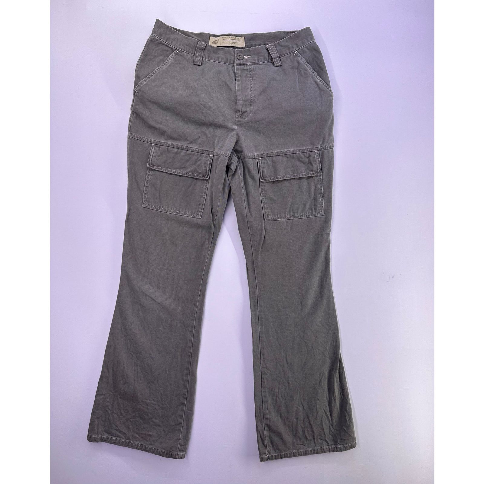 American Eagle Outfitters American Eagle Outfitters Cargo khakis Size 10 Size 32" / US 10 / IT 46 - 1 Thumbnail