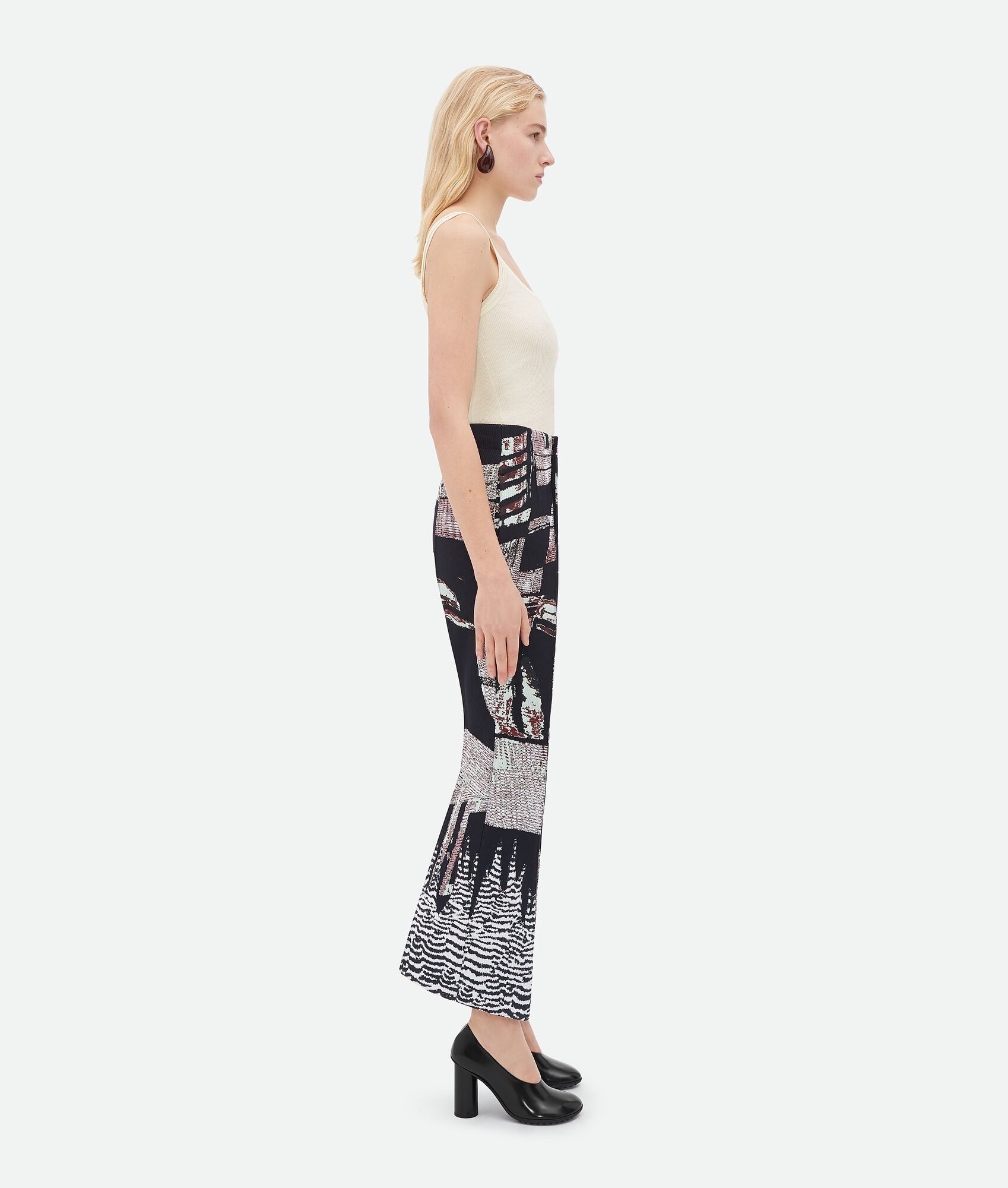 Bottega Veneta o1n1vont0325 Curved Shape Graphic Viscose Jacquard Trouser Size 26" / US 2 / IT 38 - 2 Thumbnail