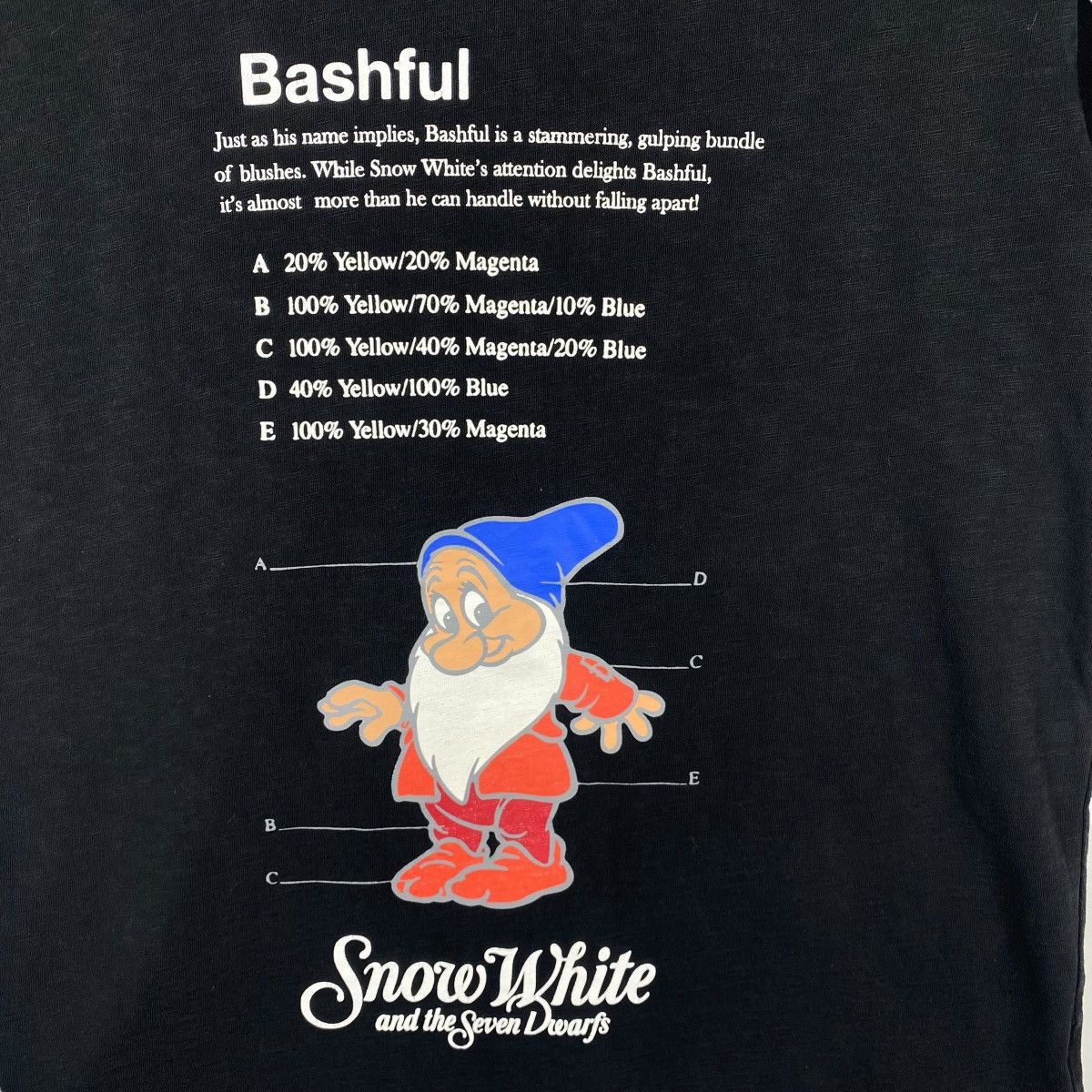 Undercover UNIQLO UNDERCOVER Snow White & The 7 Dwarfs Graphic Tee Size M / US 6-8 / IT 42-44 - 2 Thumbnail