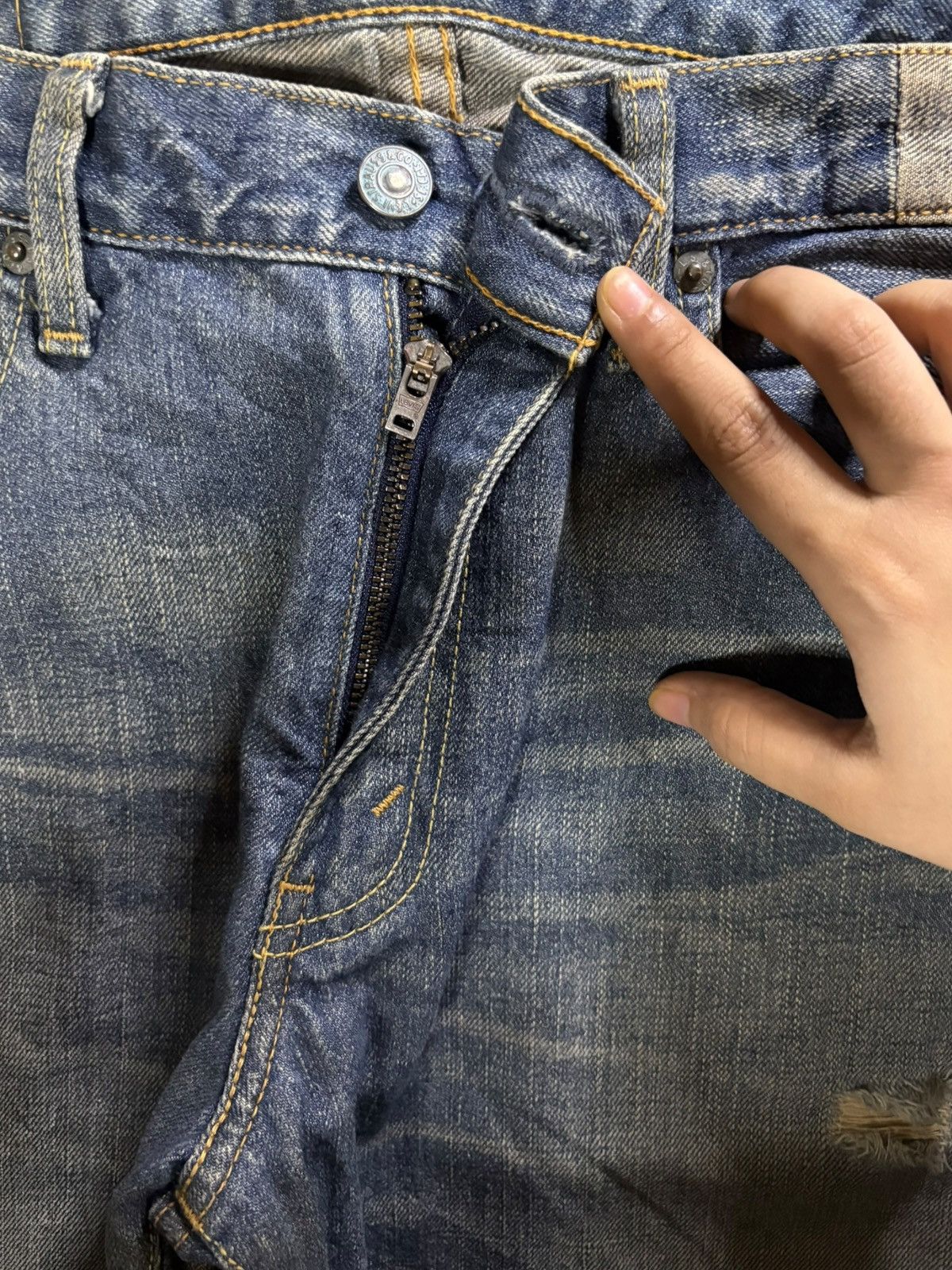 Levi's Vintage 90s Levis 505 Mud Wash Distressed Loose Jeans Size US 34 / EU 50 - 3 Thumbnail