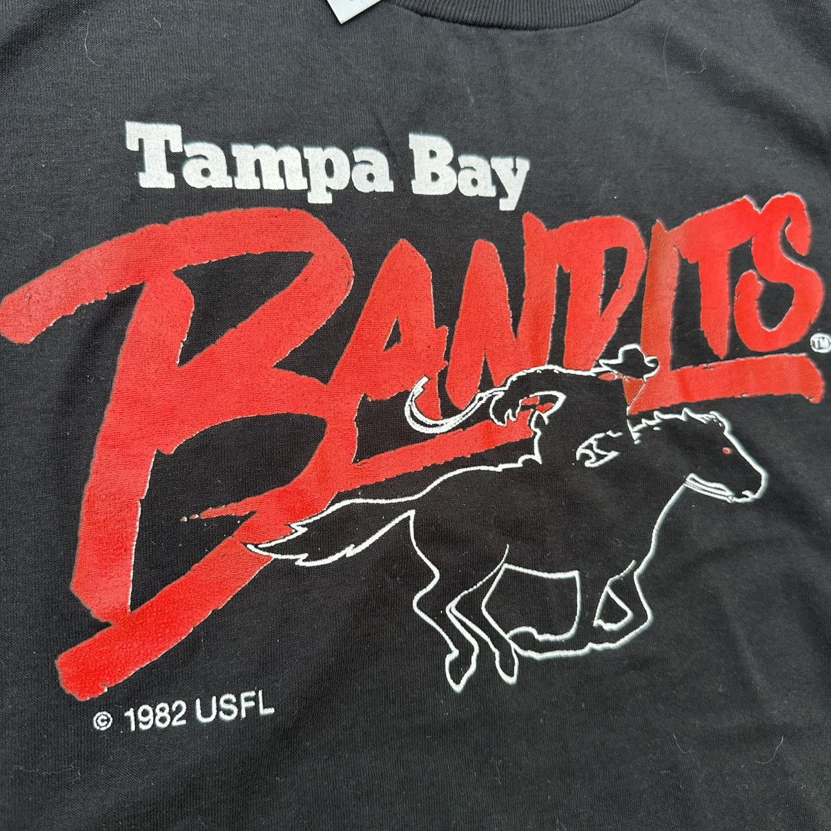 NFL × Vintage Vintage 80’s Tampa Bay Bandits shirt Size US XL / EU 56 / 4 - 3 Thumbnail
